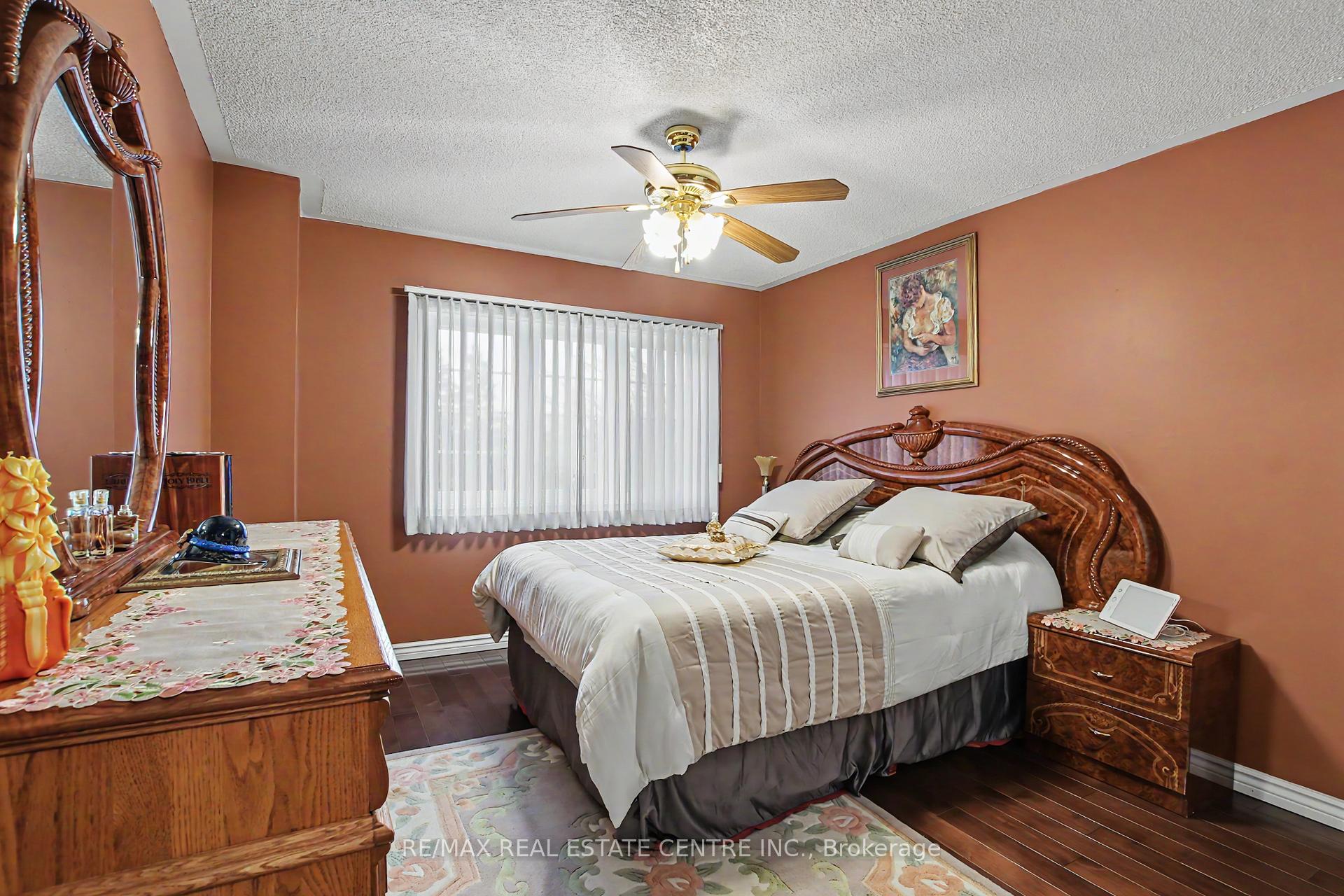 Photo 16 of 342 Saginaw Parkway, Cambridge, Fiddlesticks — HOMEH