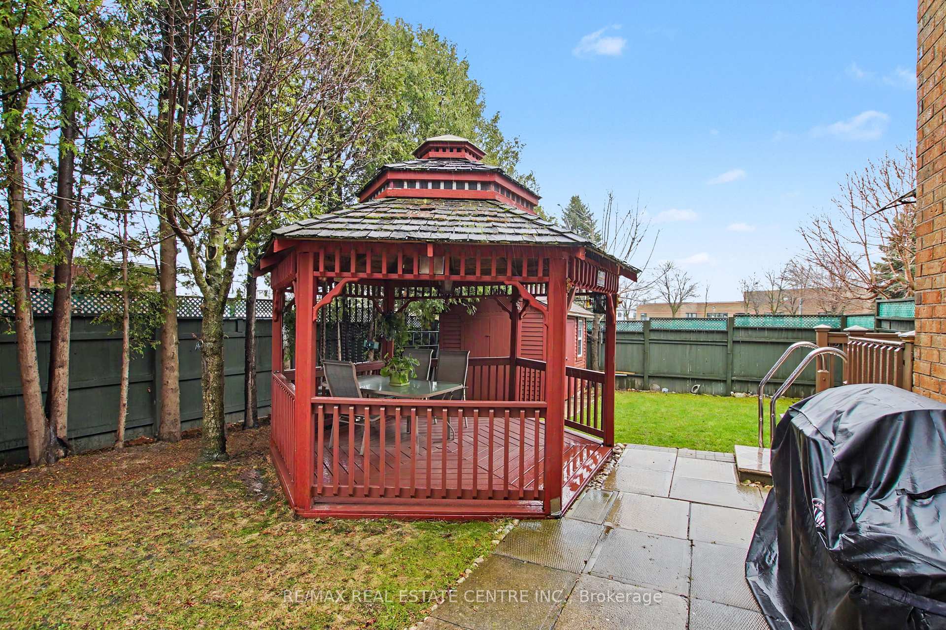 Photo 25 of 342 Saginaw Parkway, Cambridge, Fiddlesticks — HOMEH
