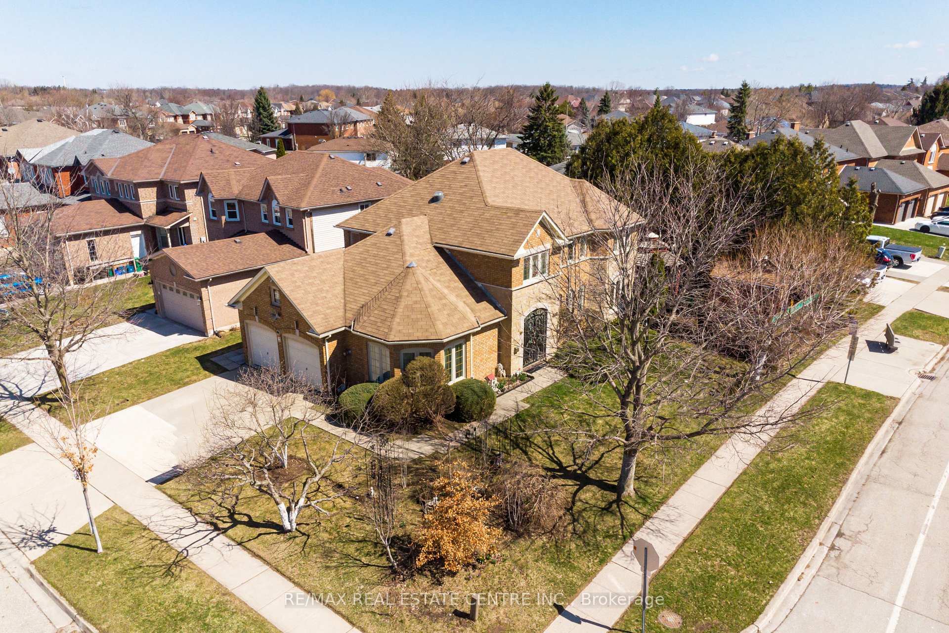 Photo 28 of 342 Saginaw Parkway, Cambridge, Fiddlesticks — HOMEH