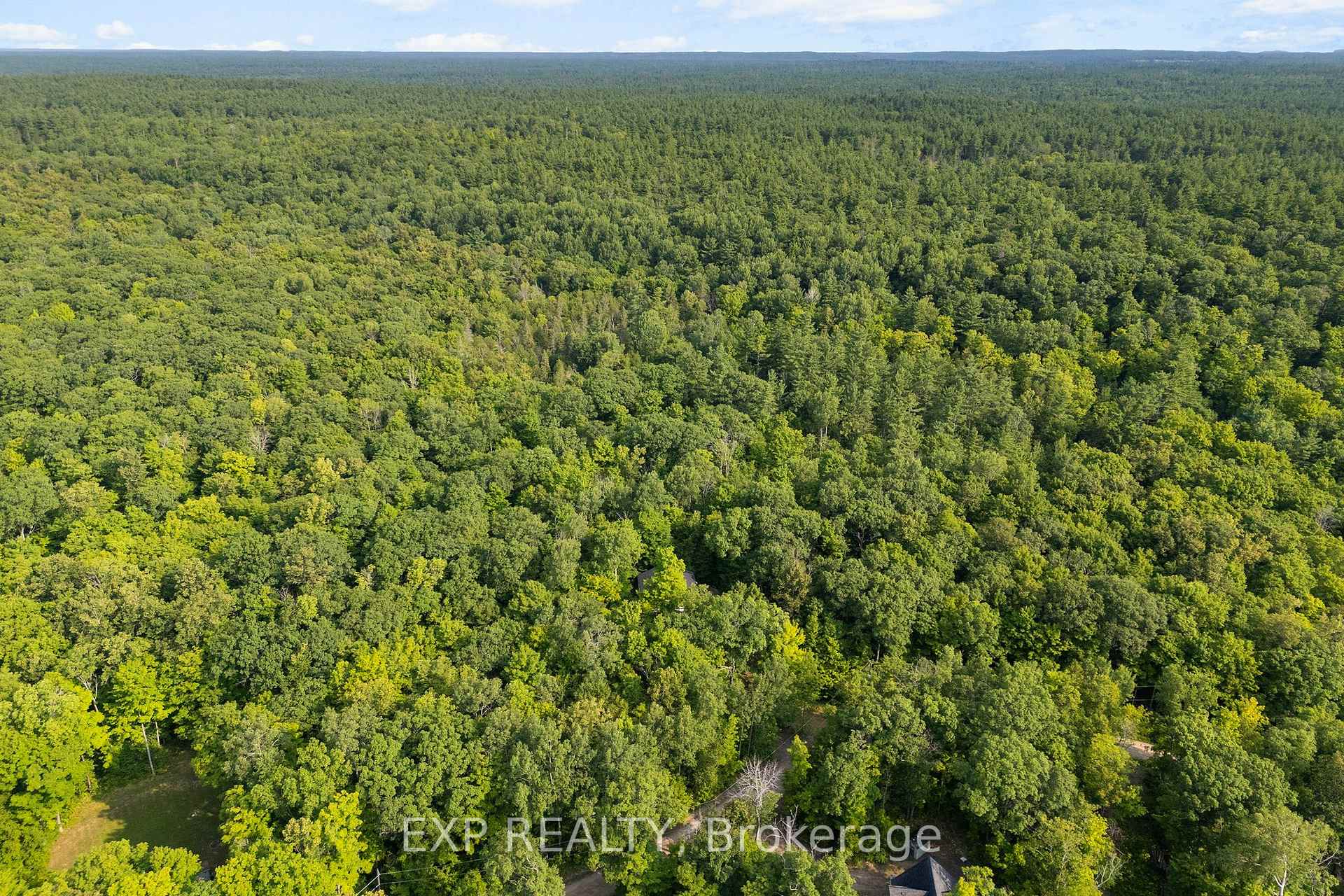 Photo 3 of 003 Crestview Drive, Greater Madawaska, Greater Madawaska — HOMEH