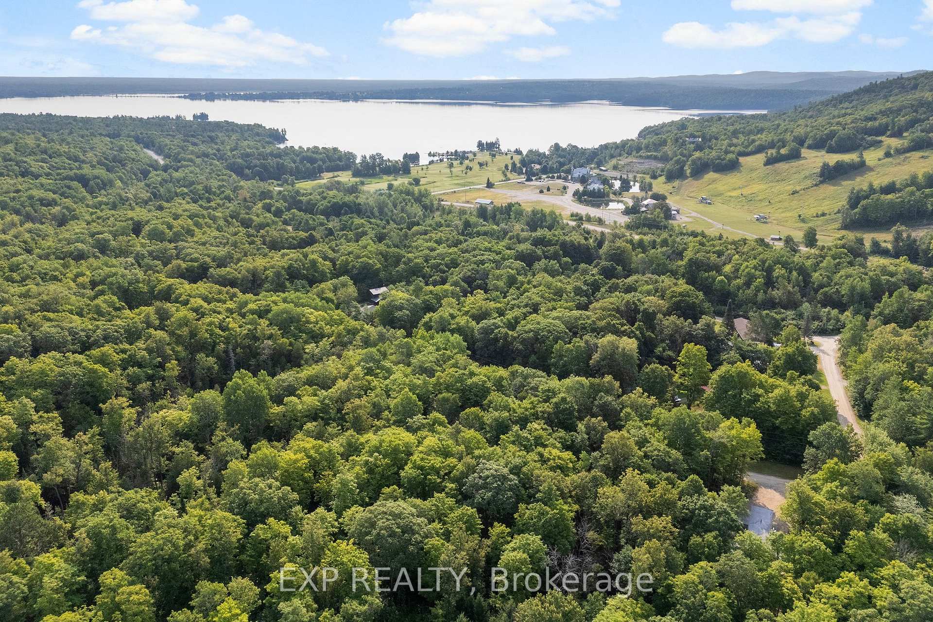 Photo 4 of 003 Crestview Drive, Greater Madawaska, Greater Madawaska — HOMEH