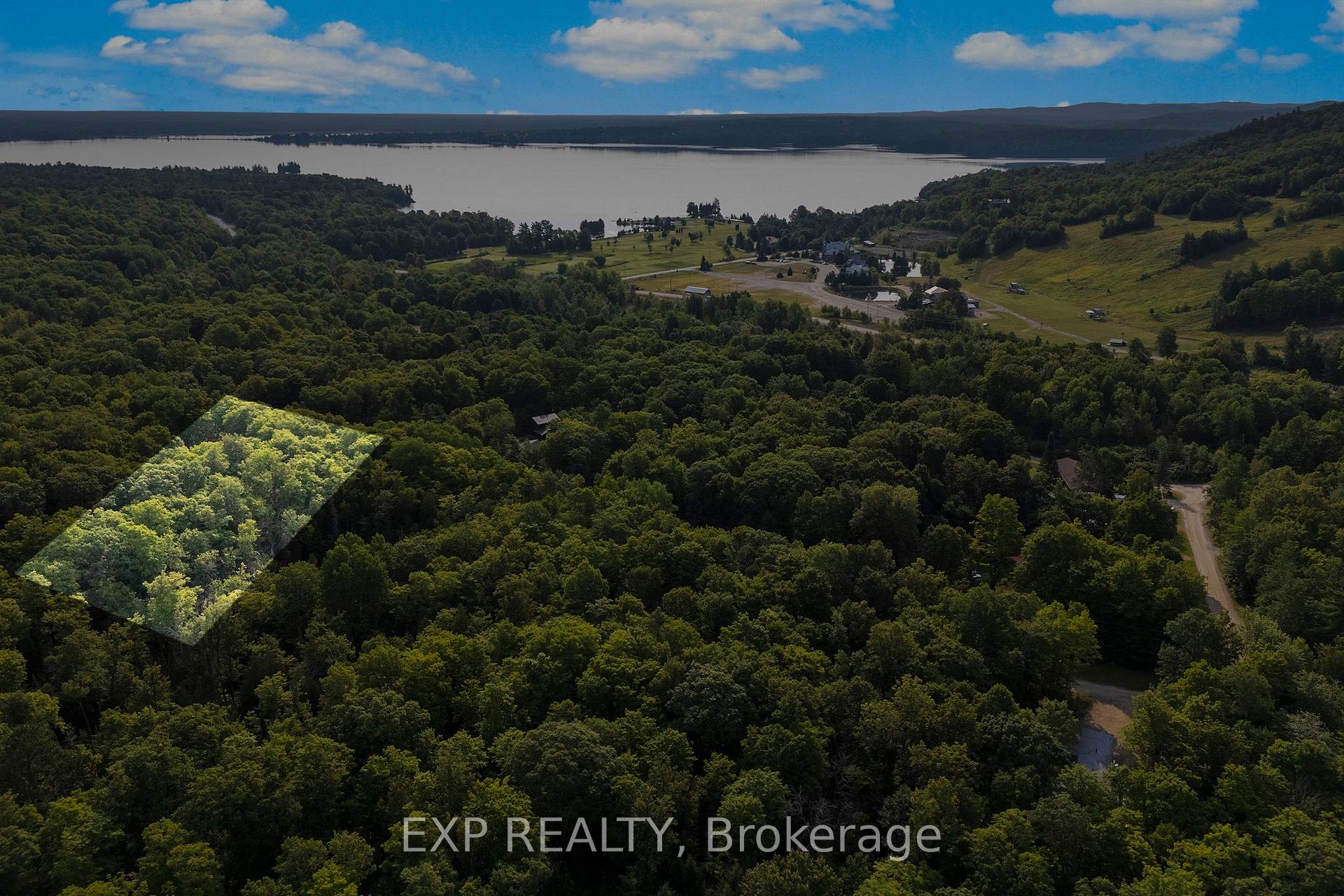 Photo of 004 Crestview Drive