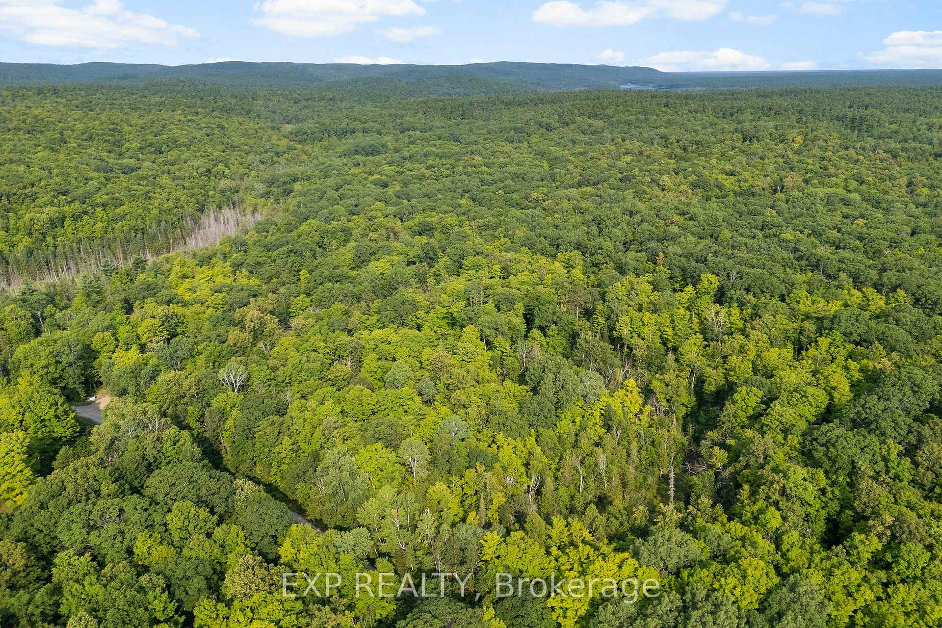Photo 2 of 004 Crestview Drive, Greater Madawaska, Greater Madawaska — HOMEH
