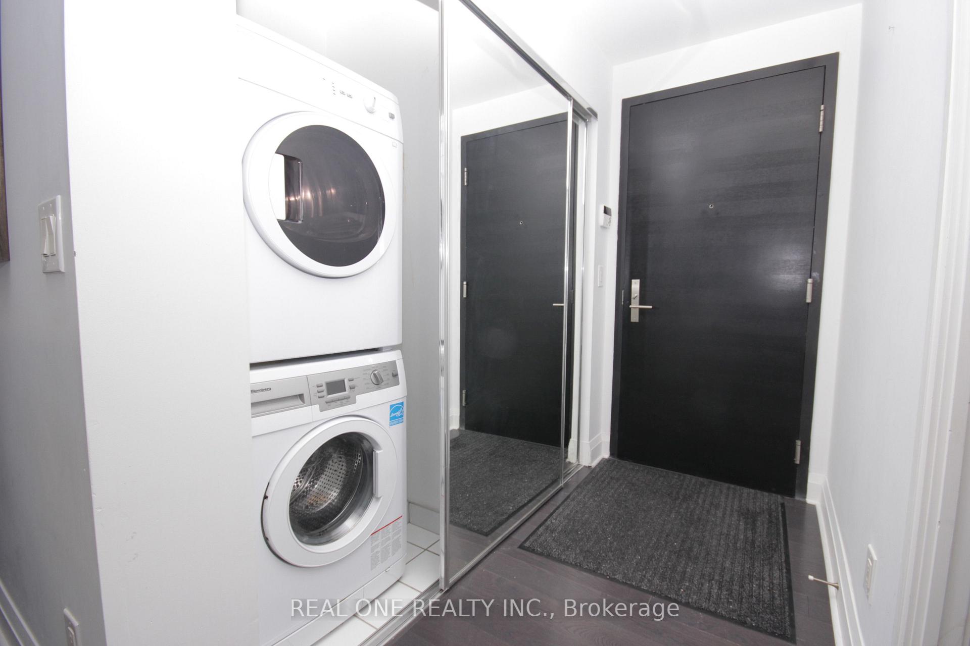 Photo 13 of Unit 1003, 65 St Mary Street, Toronto, Bay Street Corridor — HOMEH