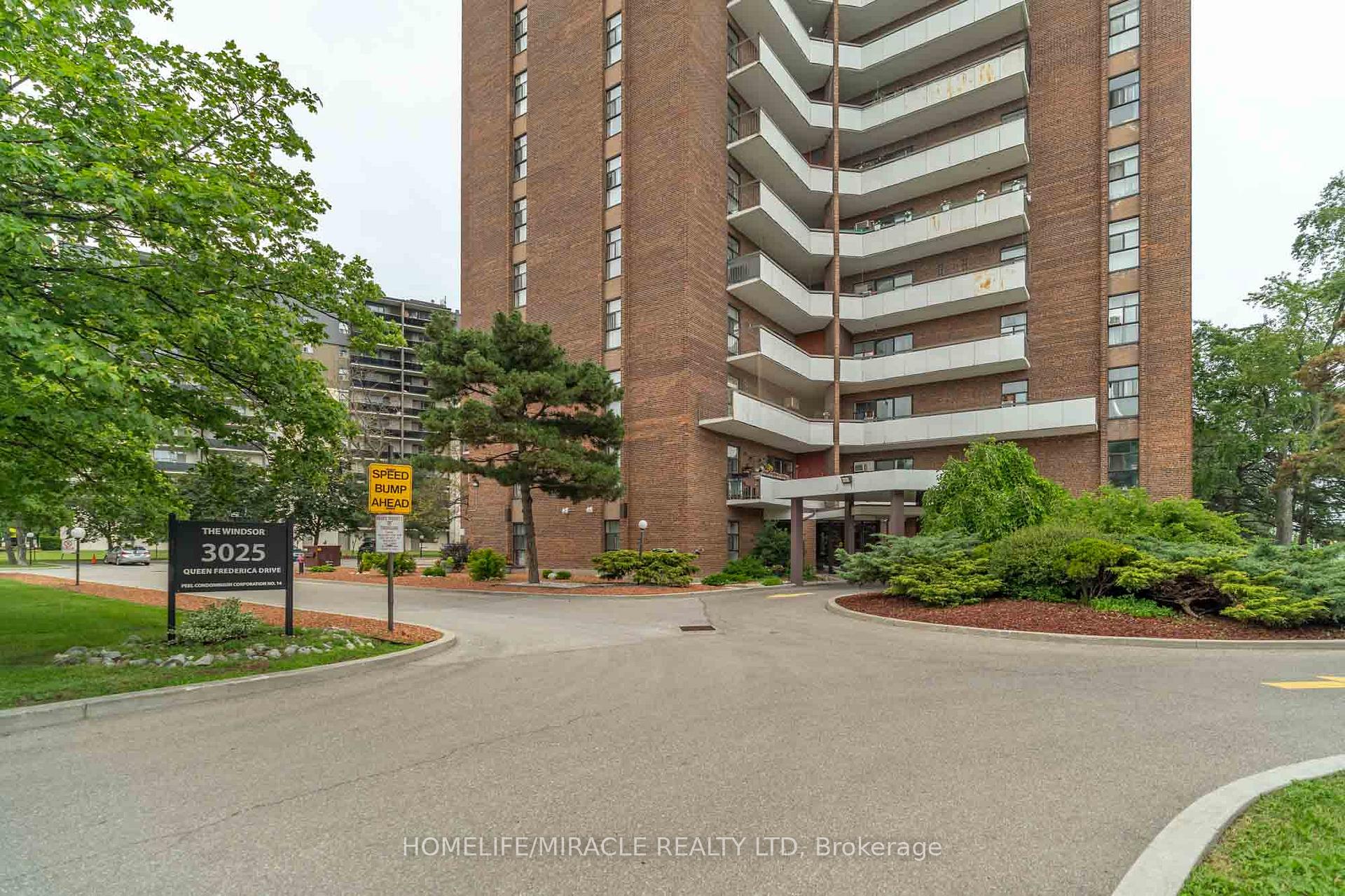 Front of Unit 807, 3025 Queen Frederica Drive