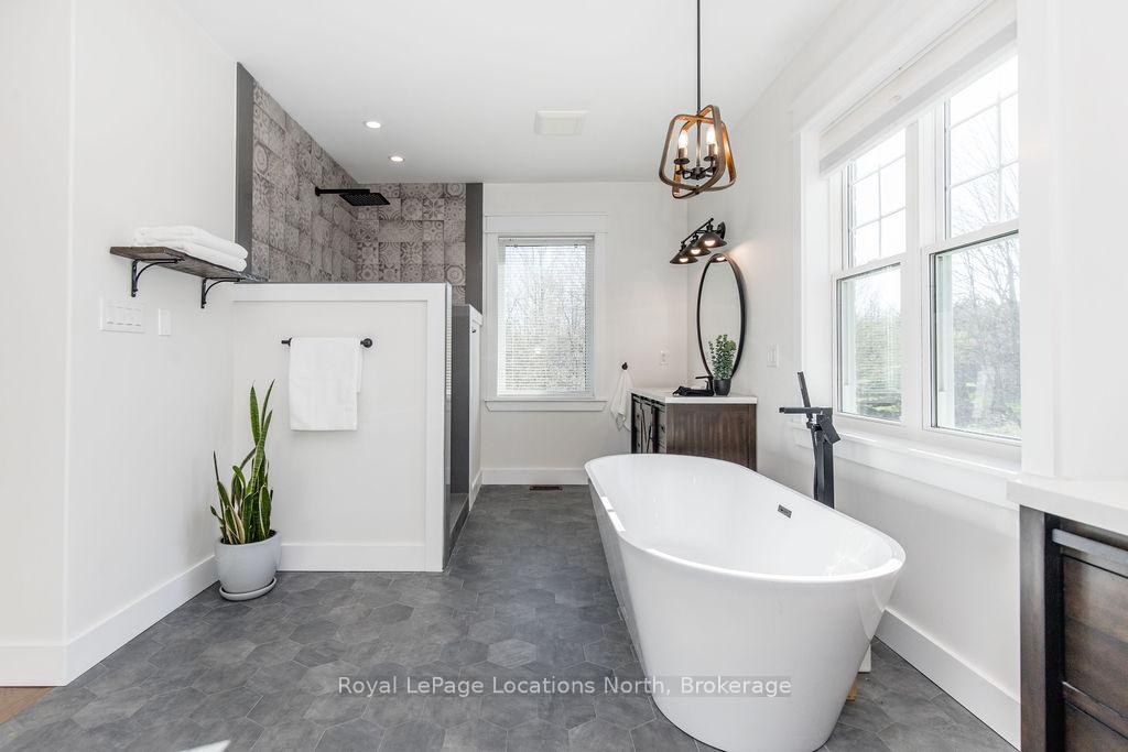 Photo 26 of 5385 8 Line N, Oro-Medonte, Moonstone — HOMEH