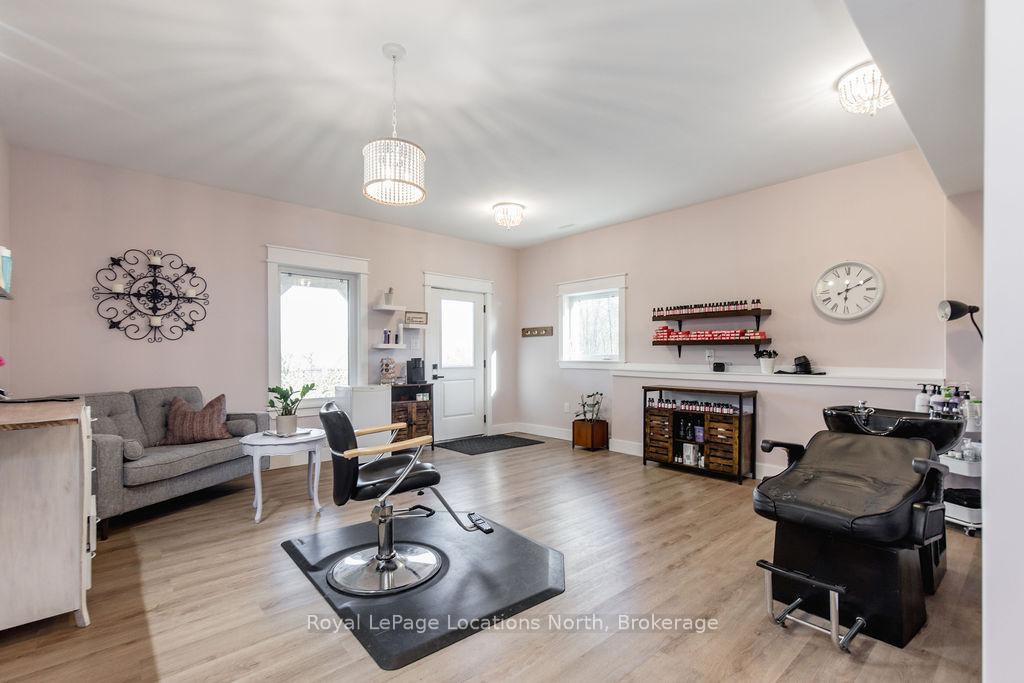 Photo 39 of 5385 8 Line N, Oro-Medonte, Moonstone — HOMEH