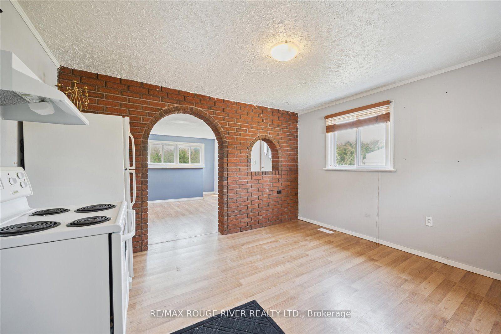 Photo 11 of 2037 Nash Road, Clarington, Rural Clarington — HOMEH