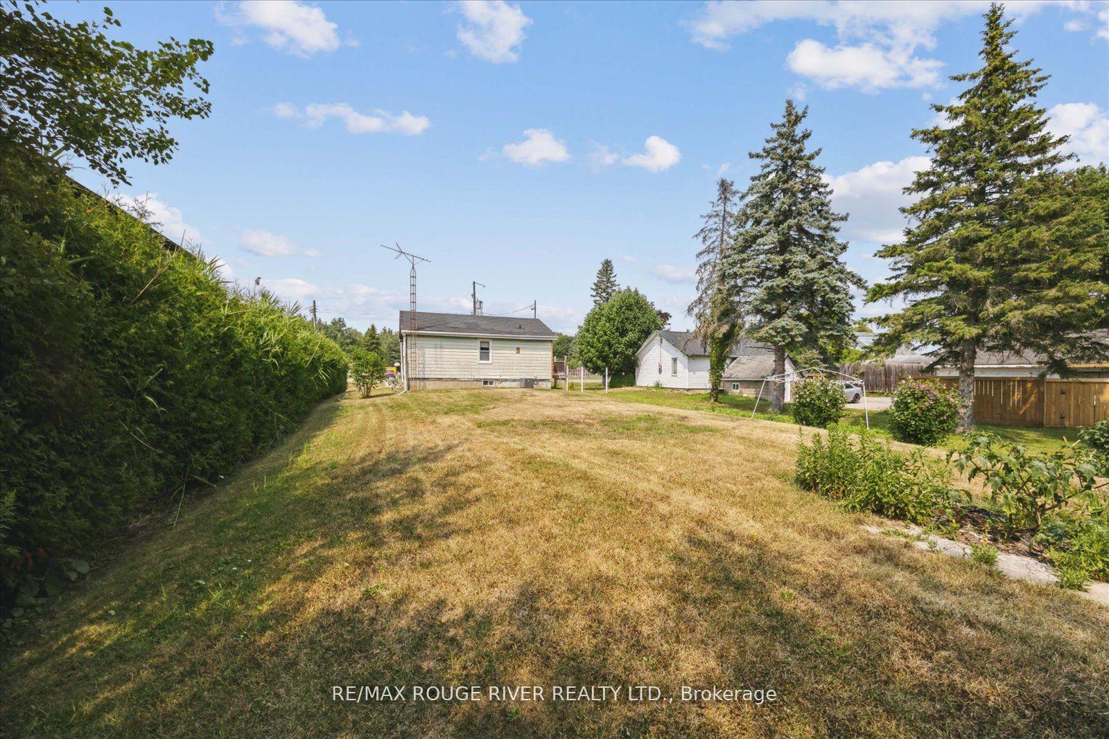 Photo 23 of 2037 Nash Road, Clarington, Rural Clarington — HOMEH