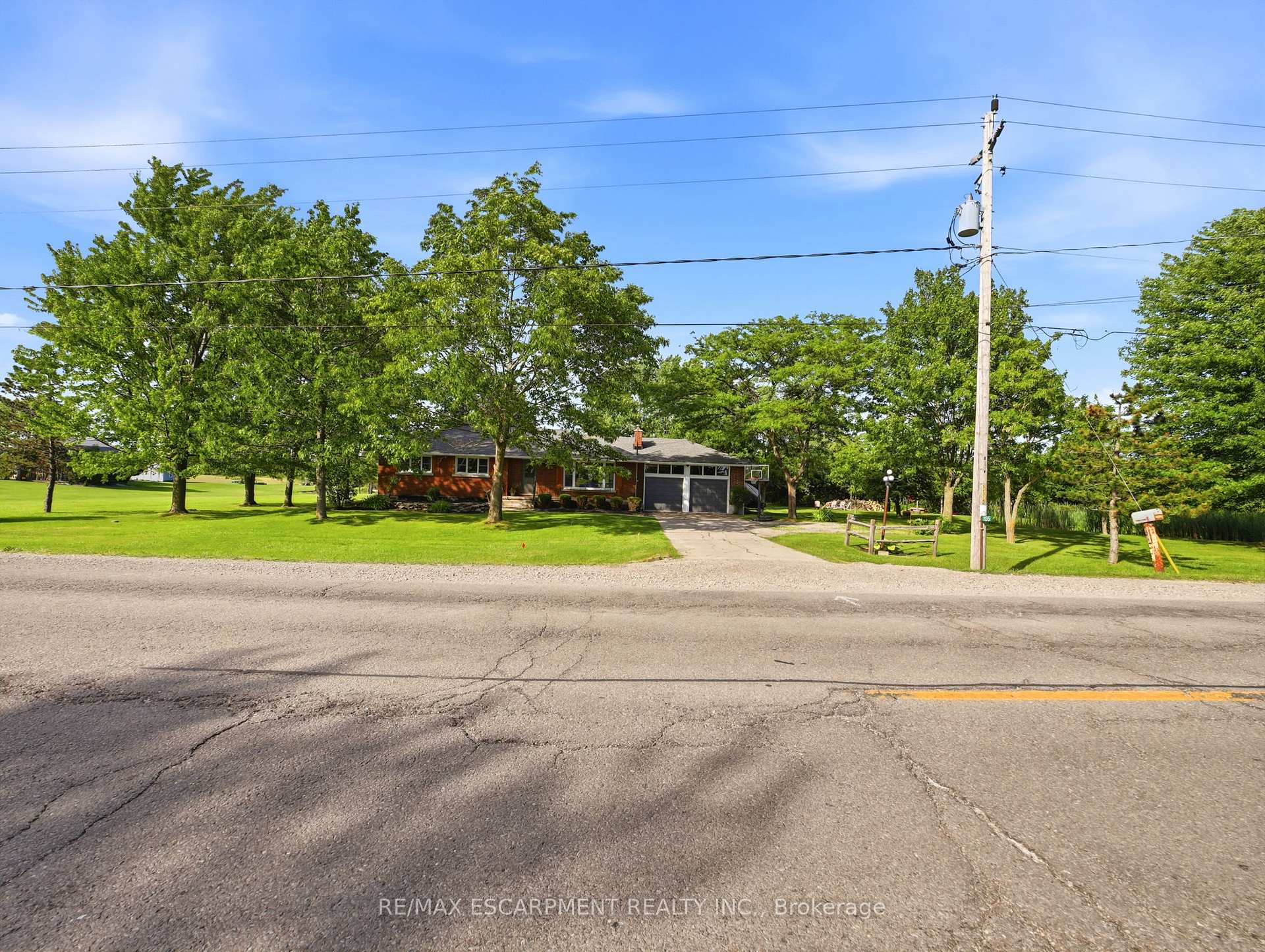 Photo 3 of 135 Port Maitland Road, Haldimand, Dunnville — HOMEH