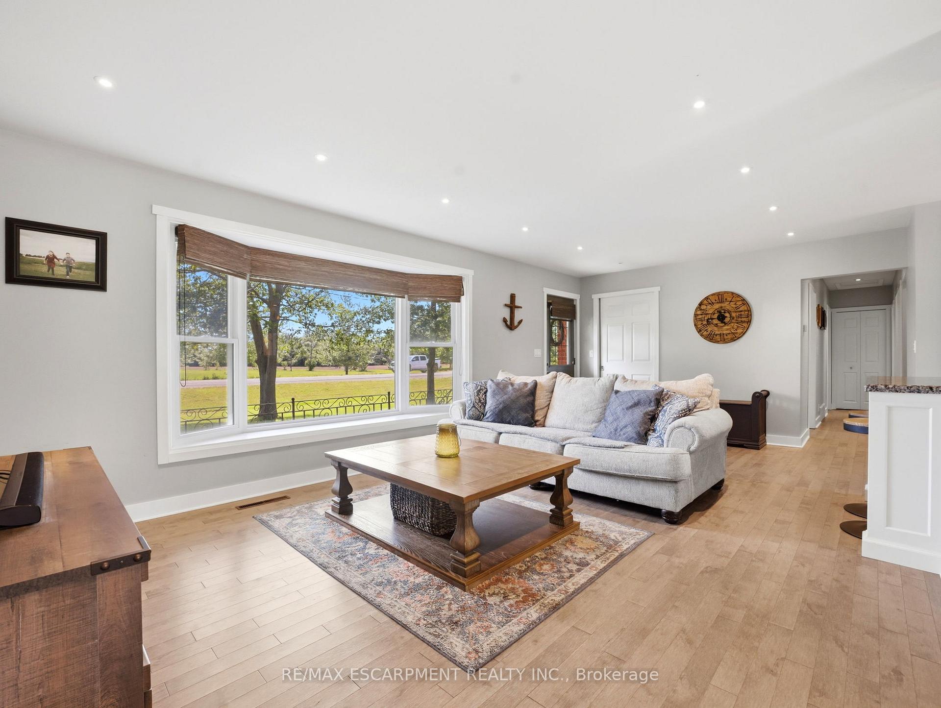 Photo 6 of 135 Port Maitland Road, Haldimand, Dunnville — HOMEH