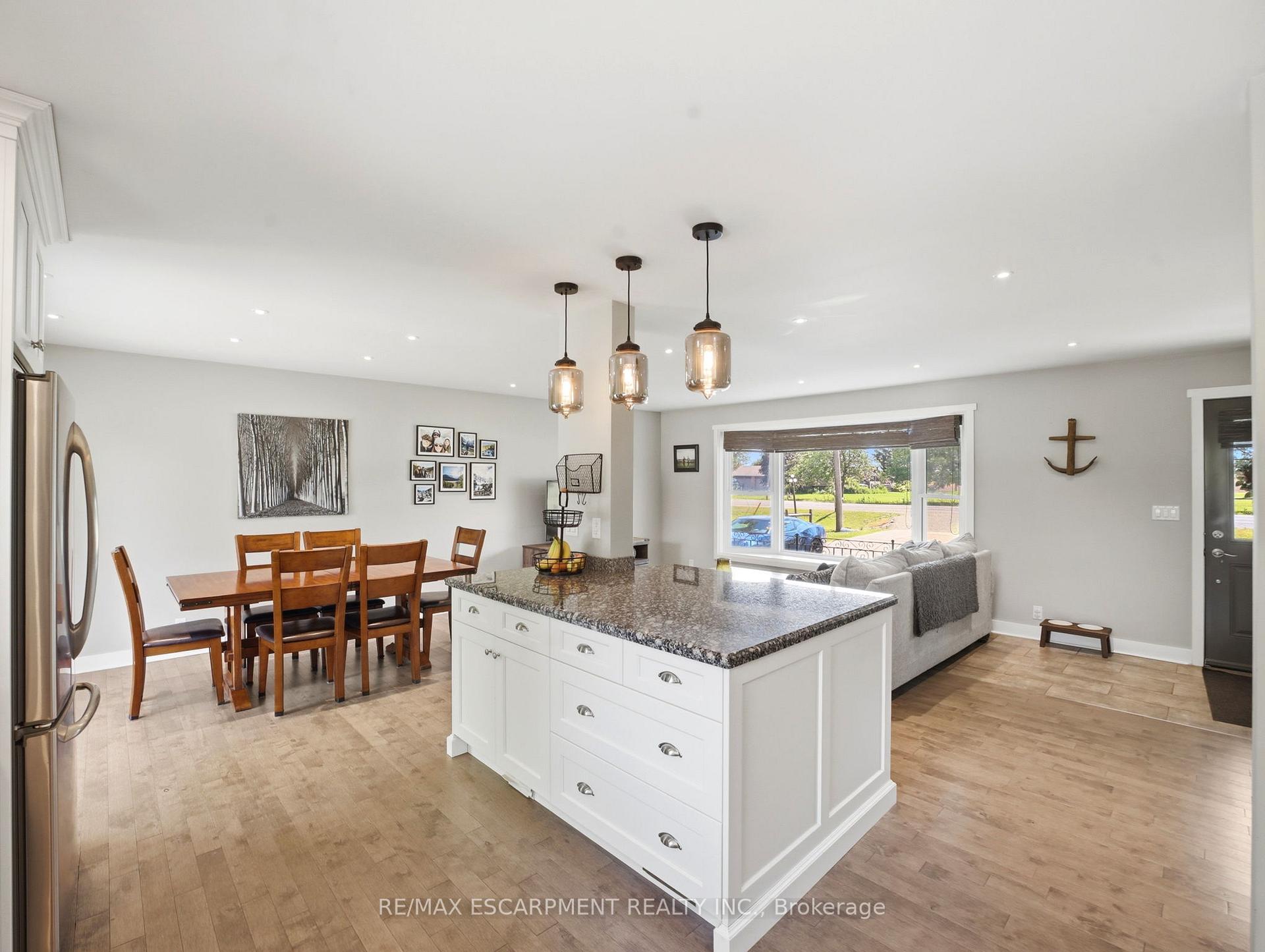 Photo 9 of 135 Port Maitland Road, Haldimand, Dunnville — HOMEH