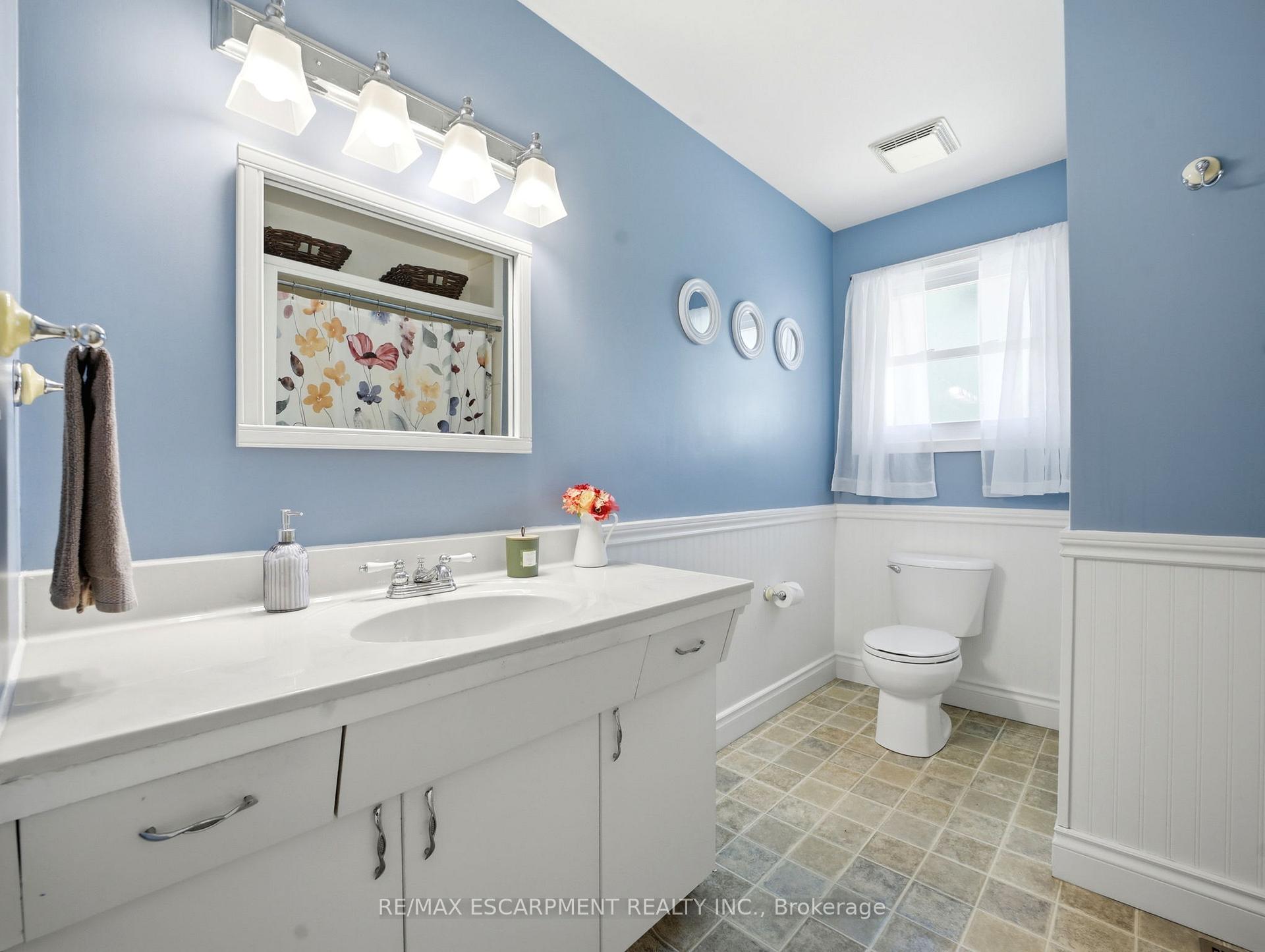 Photo 11 of 135 Port Maitland Road, Haldimand, Dunnville — HOMEH