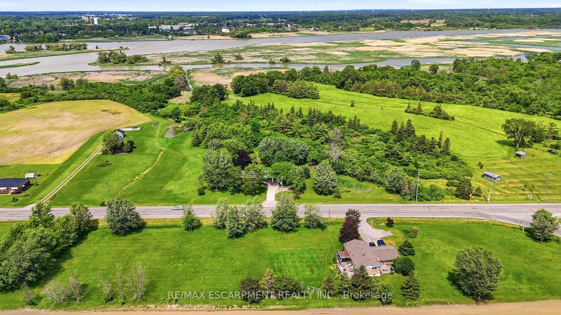 Photo 29 of 135 Port Maitland Road, Haldimand, Dunnville — HOMEH