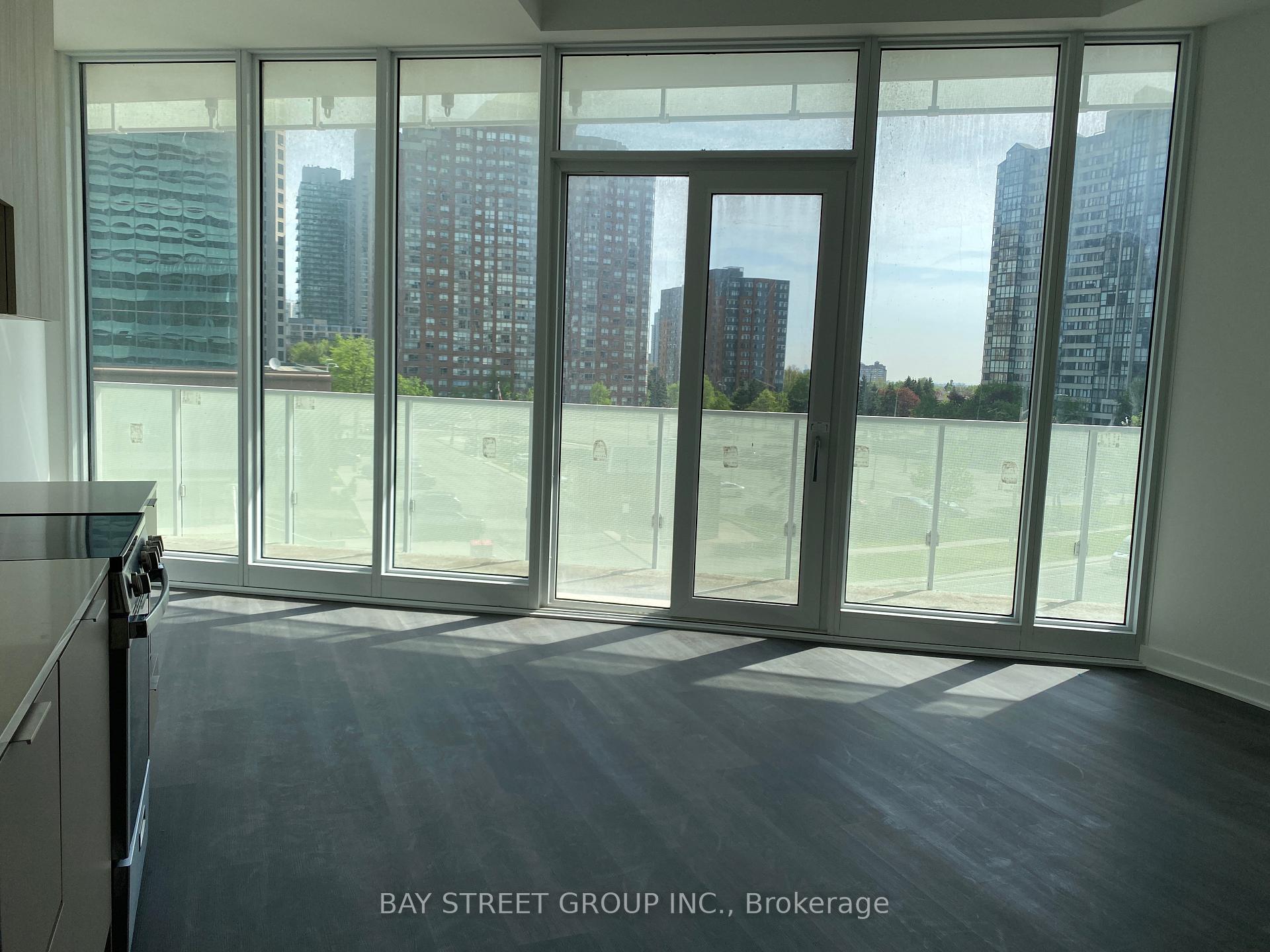 Photo 5 of Unit 321, 3900 Confederation Parkway E, Mississauga, City Centre — HOMEH