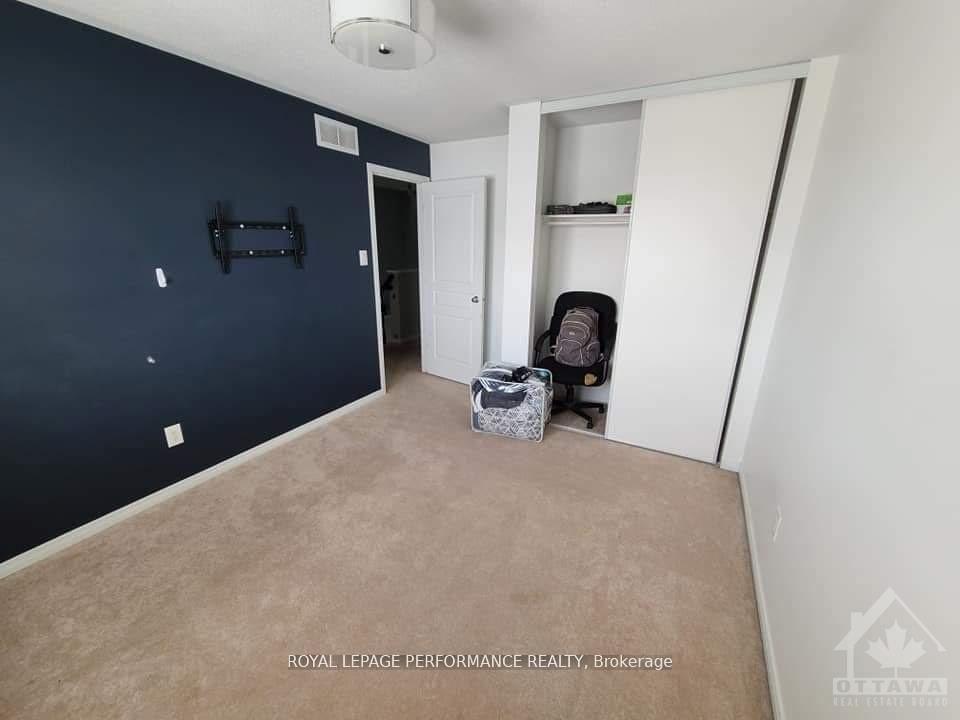 Photo 12 of 829 Percifor Way, Ottawa, Mer Bleue/Bradley Estates/Anderson Park — HOMEH