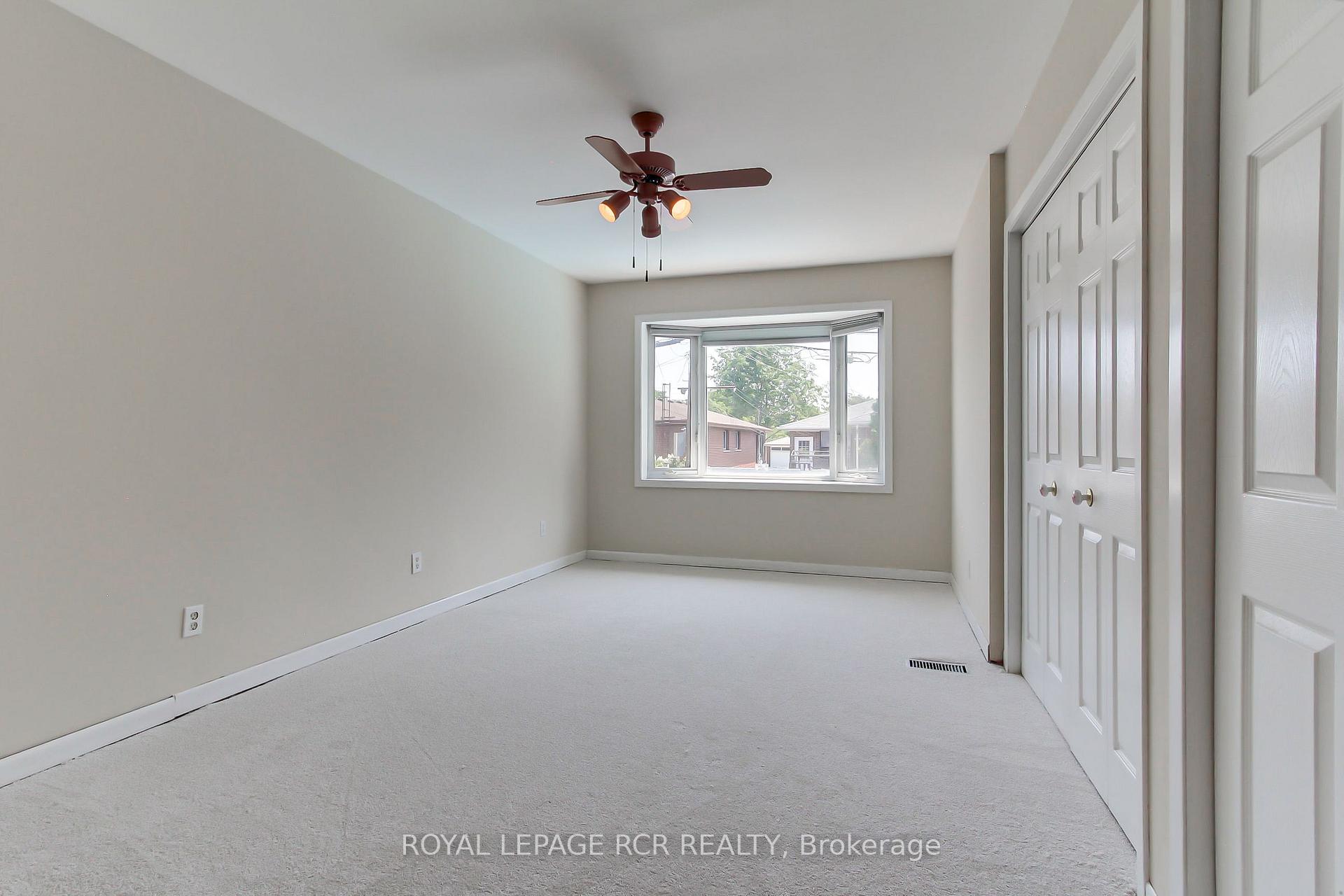 Photo 22 of 77 Alhart Drive, Etobicoke, Thistletown-Beaumonde Heights — HOMEH