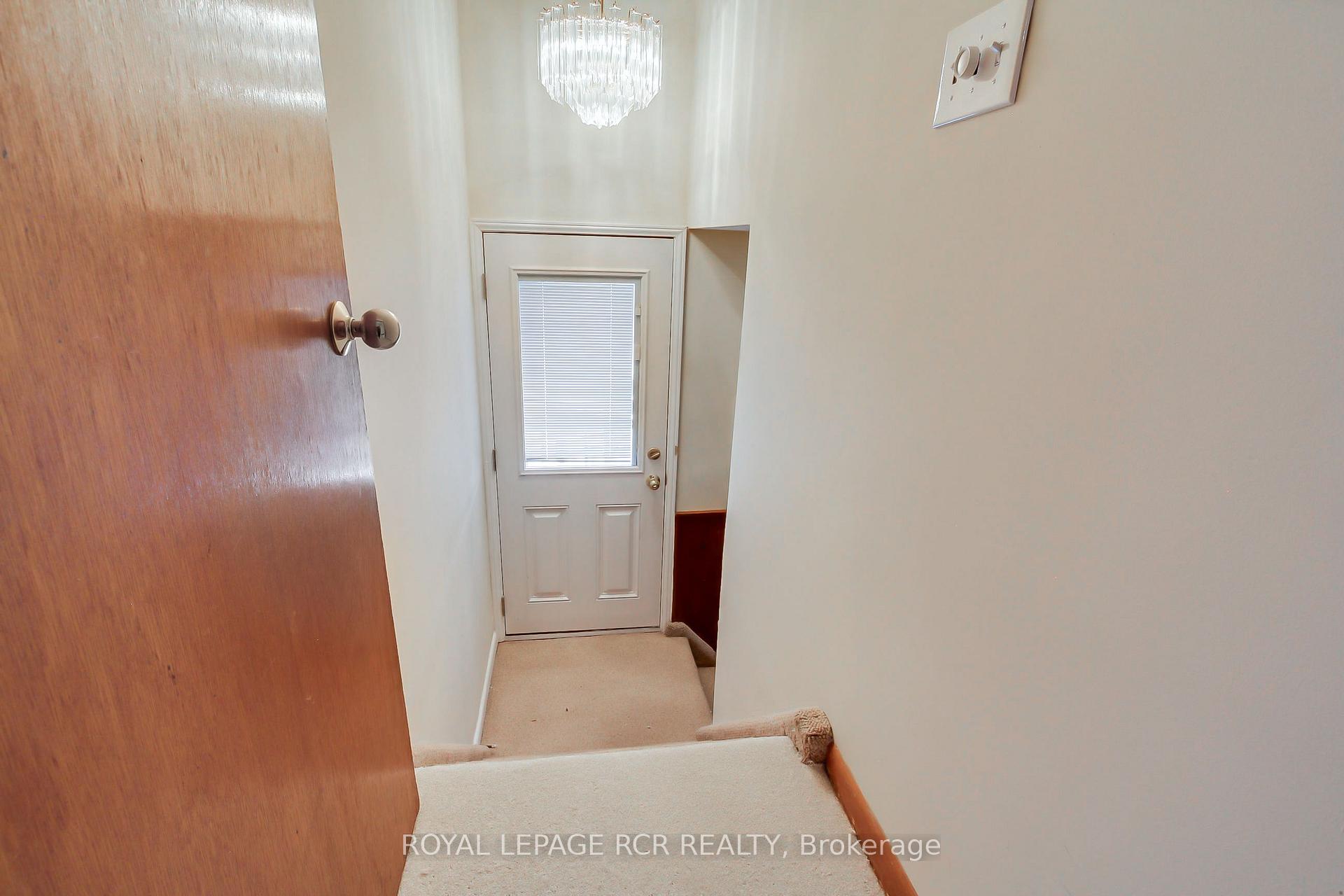 Photo 30 of 77 Alhart Drive, Etobicoke, Thistletown-Beaumonde Heights — HOMEH