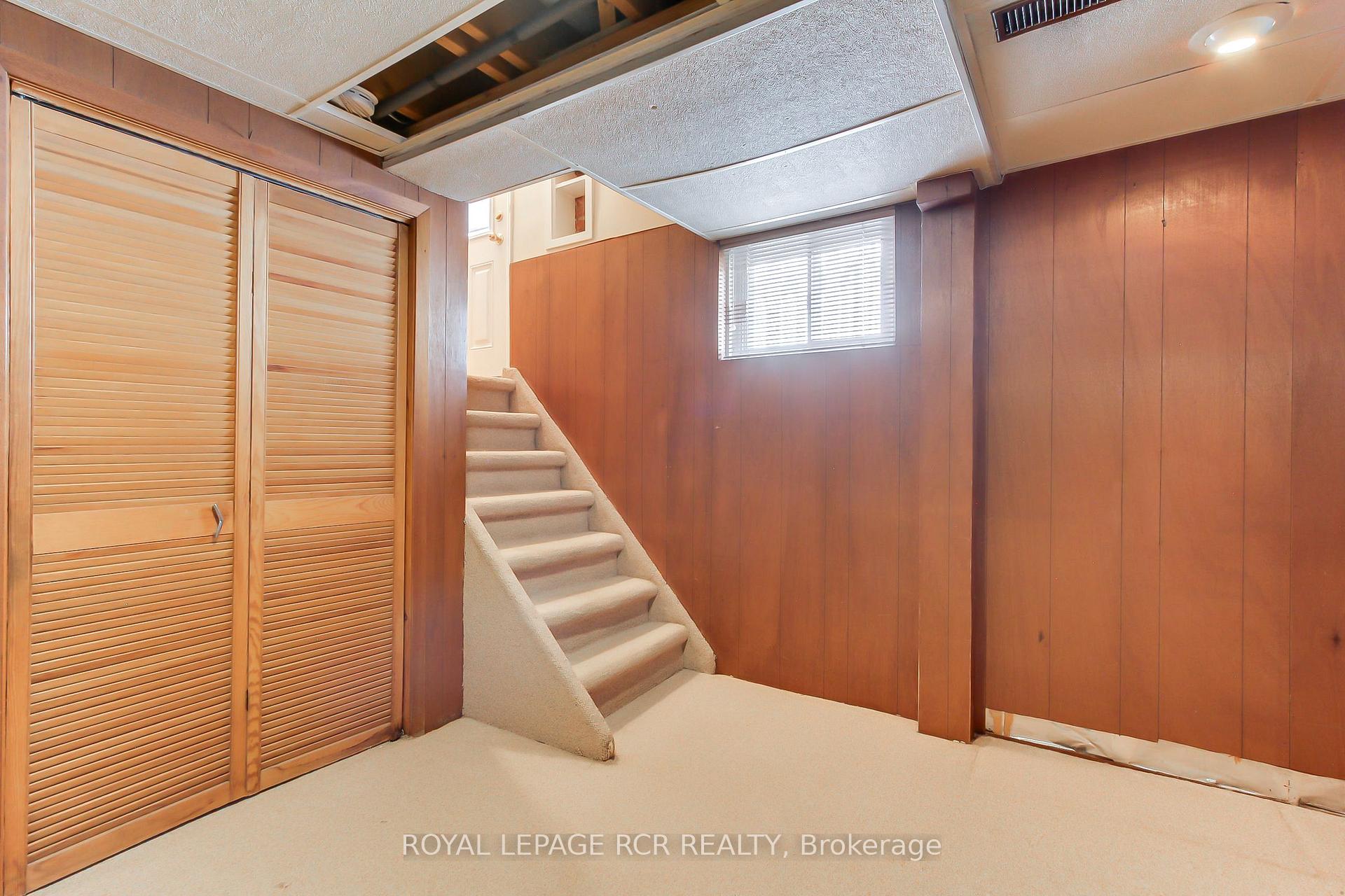 Photo 31 of 77 Alhart Drive, Etobicoke, Thistletown-Beaumonde Heights — HOMEH