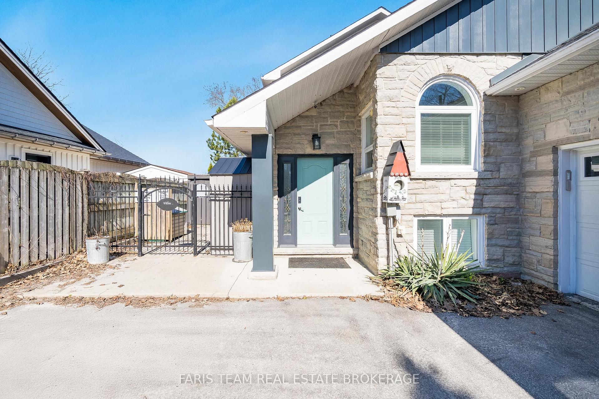 Photo 4 of 60 River Avenue Crescent, Wasaga Beach — HOMEH