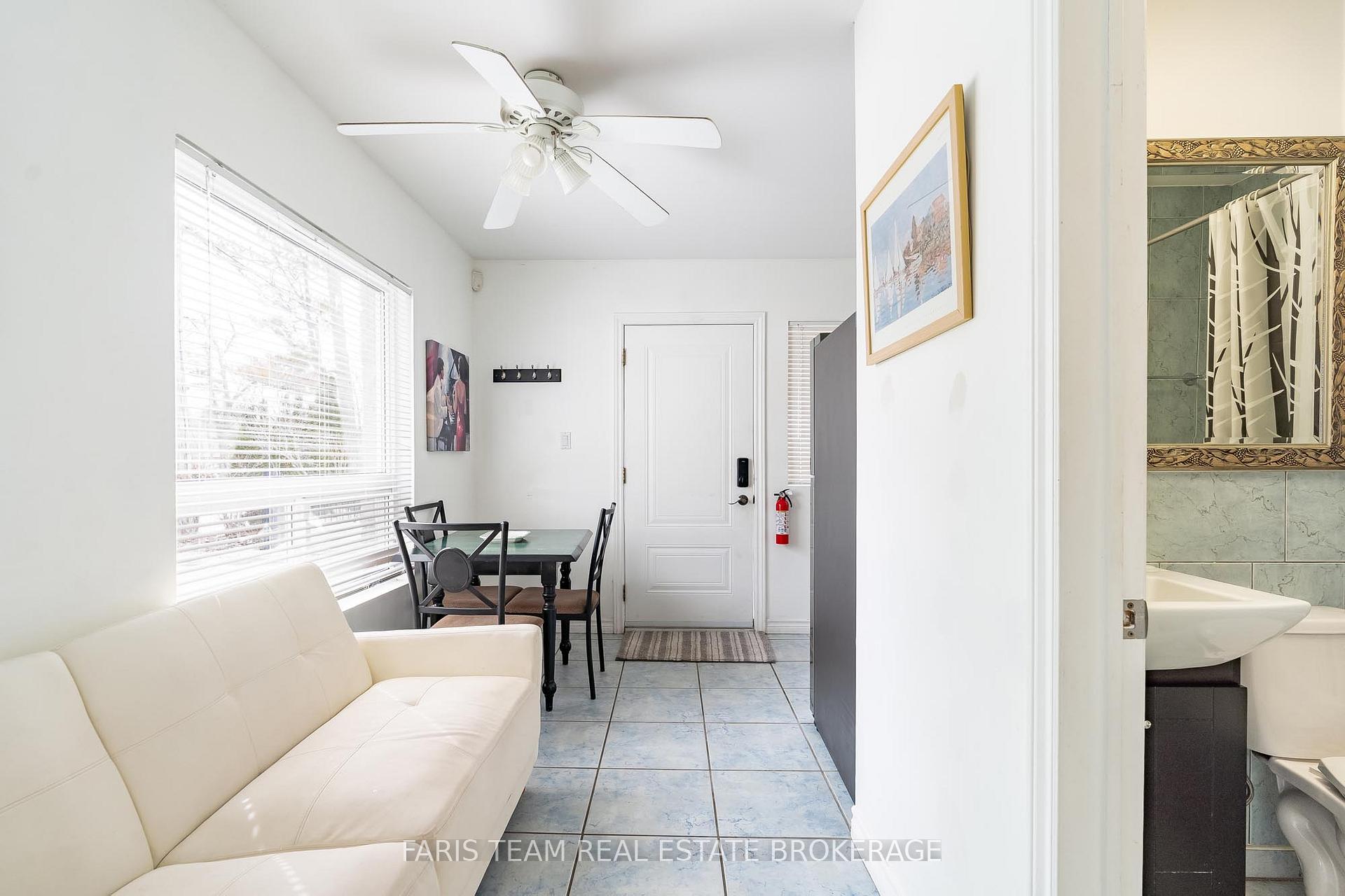 Photo 26 of 60 River Avenue Crescent, Wasaga Beach — HOMEH