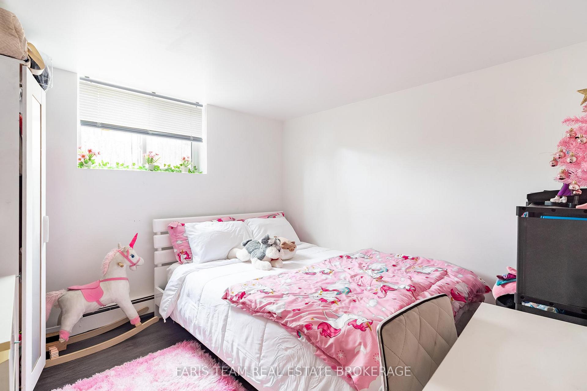 Photo 32 of 60 River Avenue Crescent, Wasaga Beach — HOMEH