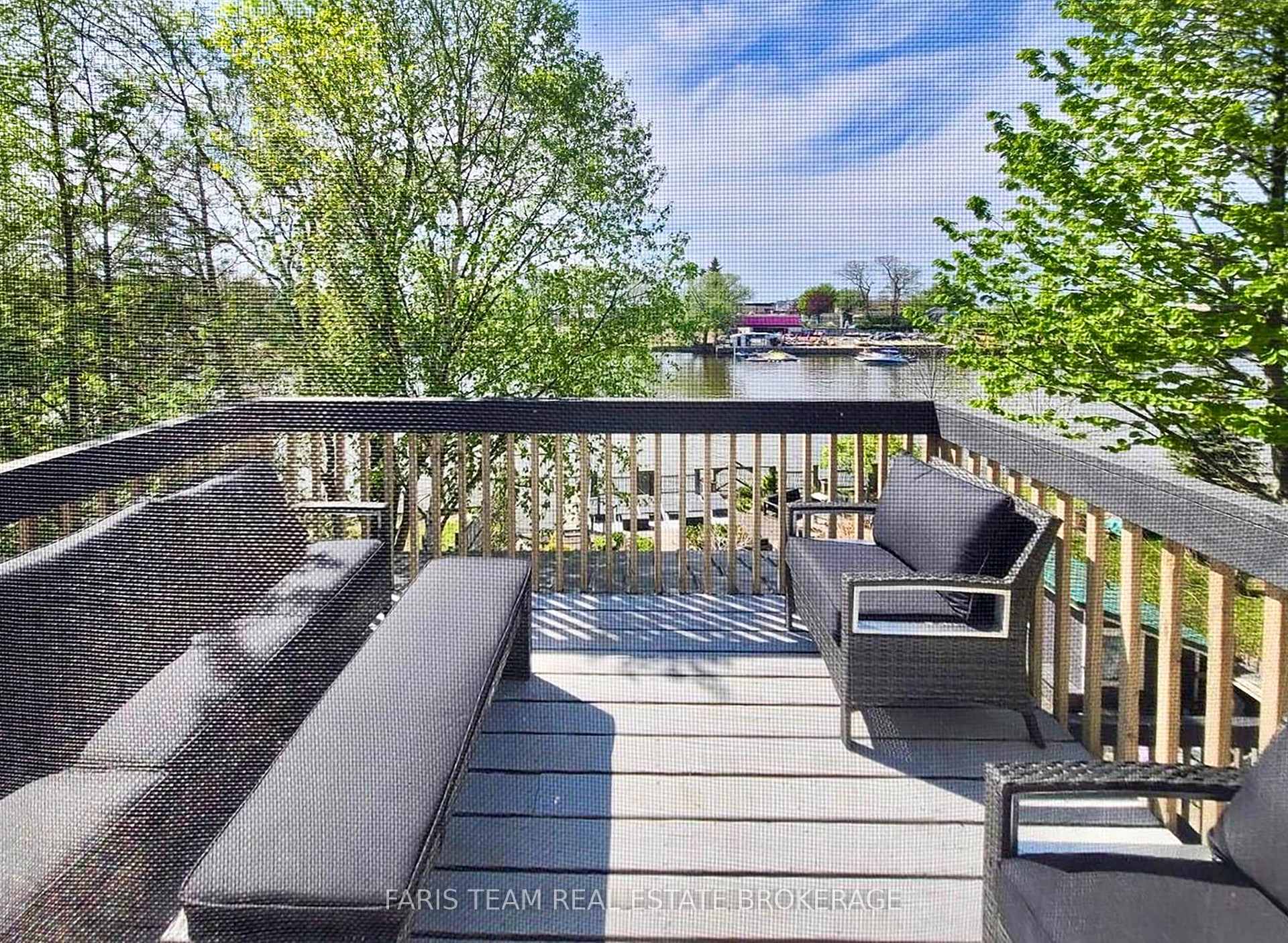 Photo 44 of 60 River Avenue Crescent, Wasaga Beach — HOMEH
