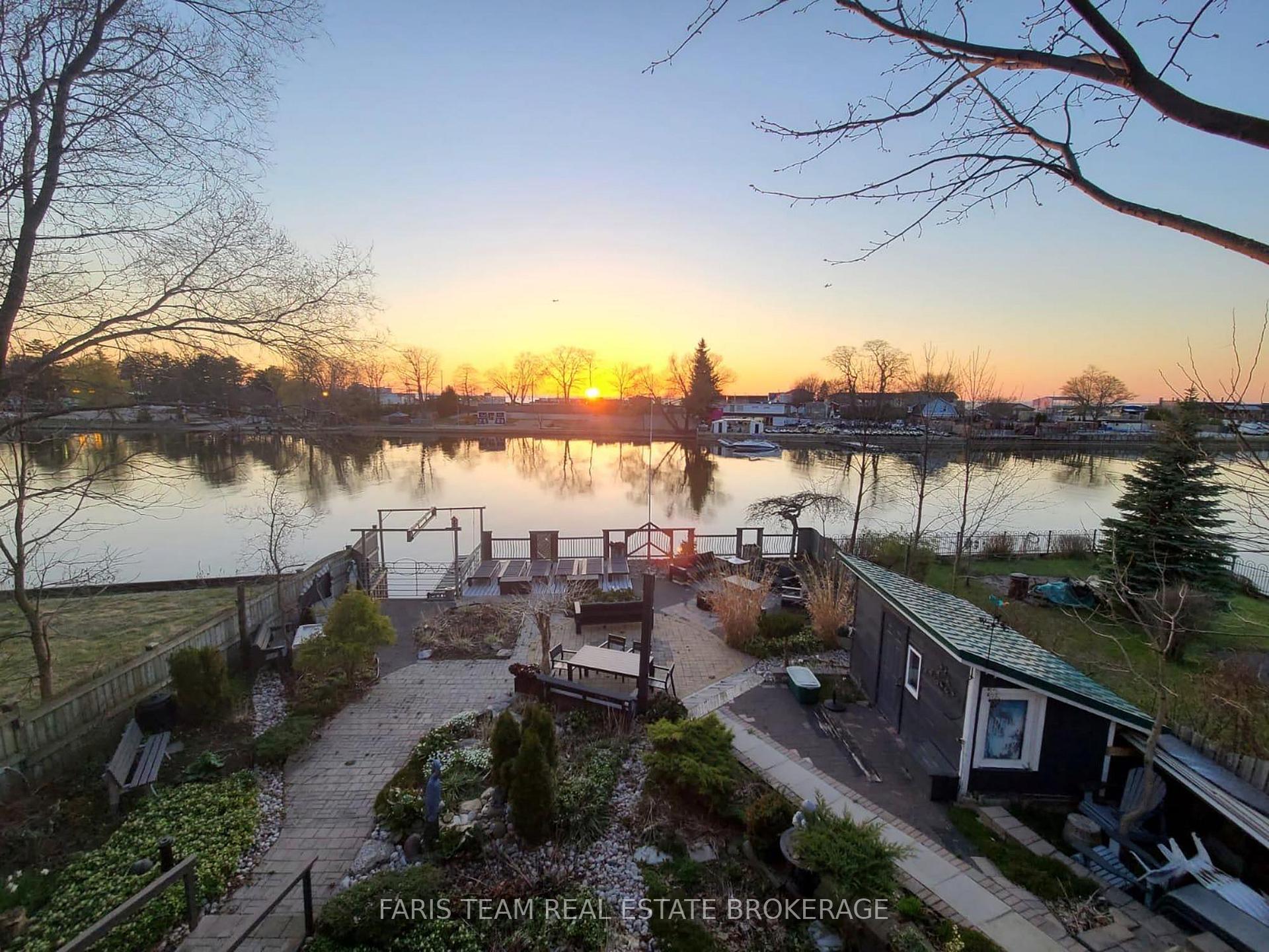 Photo 50 of 60 River Avenue Crescent, Wasaga Beach — HOMEH