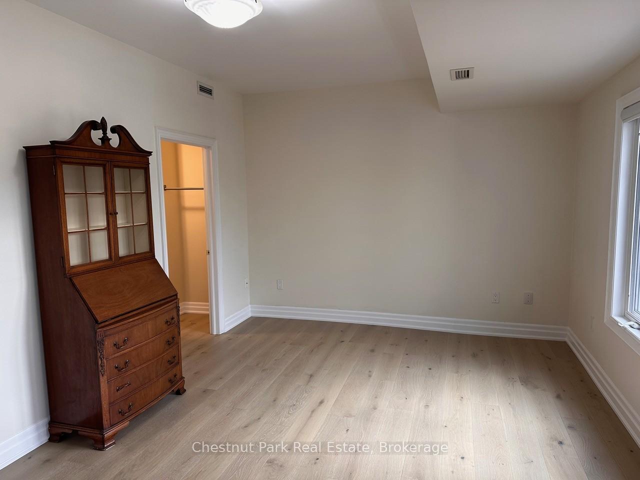 Photo 9 of Unit 601, 110 Steamship Bay Road, Gravenhurst, Muskoka (S) — HOMEH