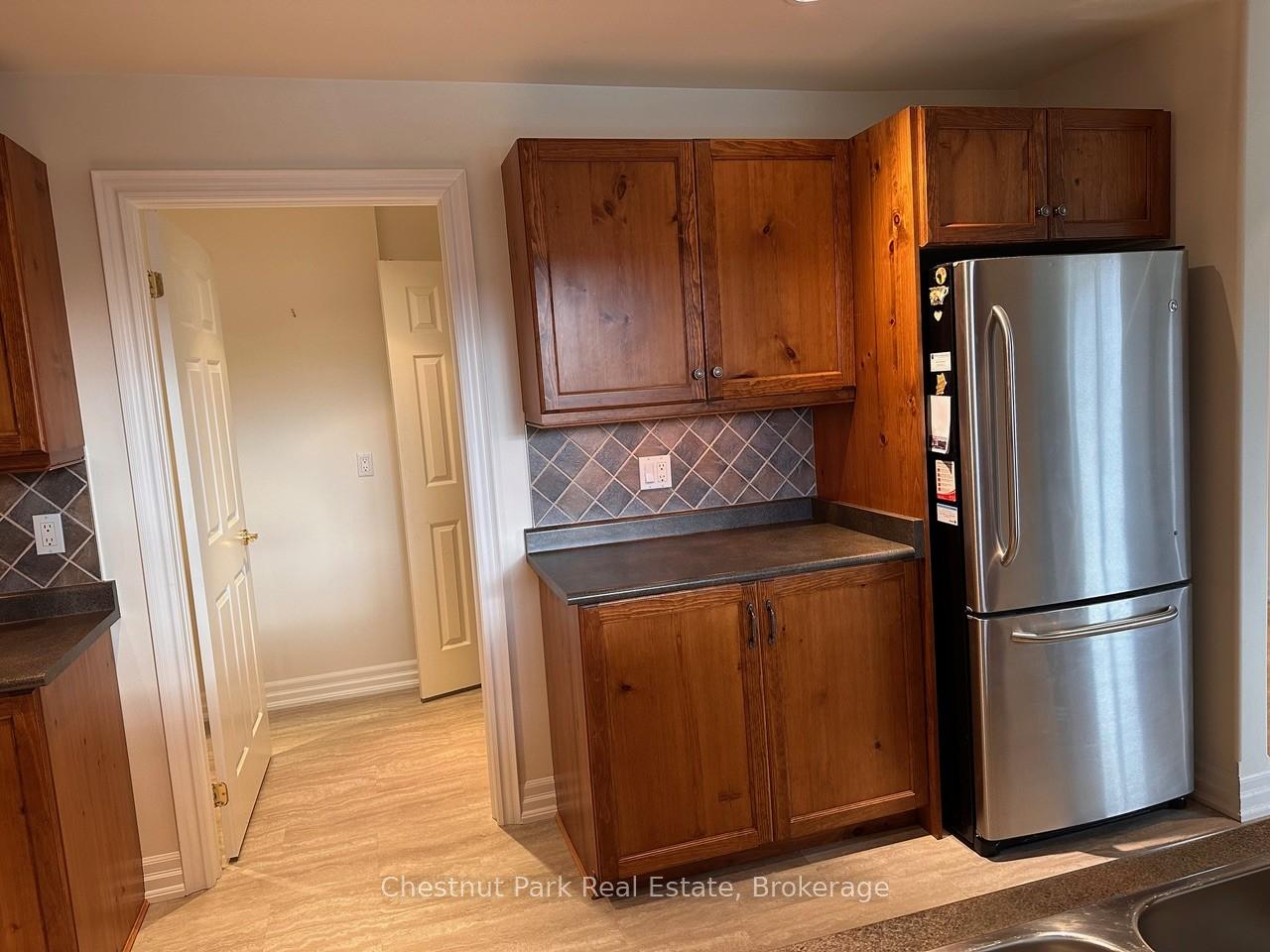 Photo 23 of Unit 601, 110 Steamship Bay Road, Gravenhurst, Muskoka (S) — HOMEH