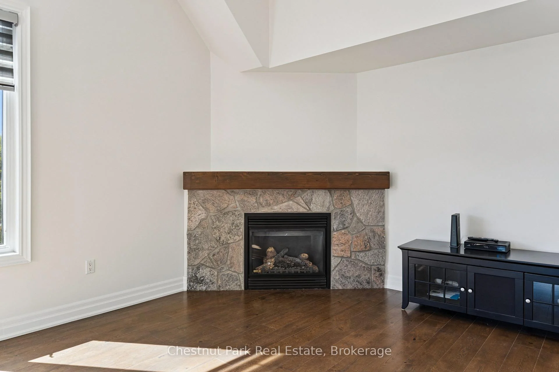 Photo 26 of Unit 601, 110 Steamship Bay Road, Gravenhurst, Muskoka (S) — HOMEH
