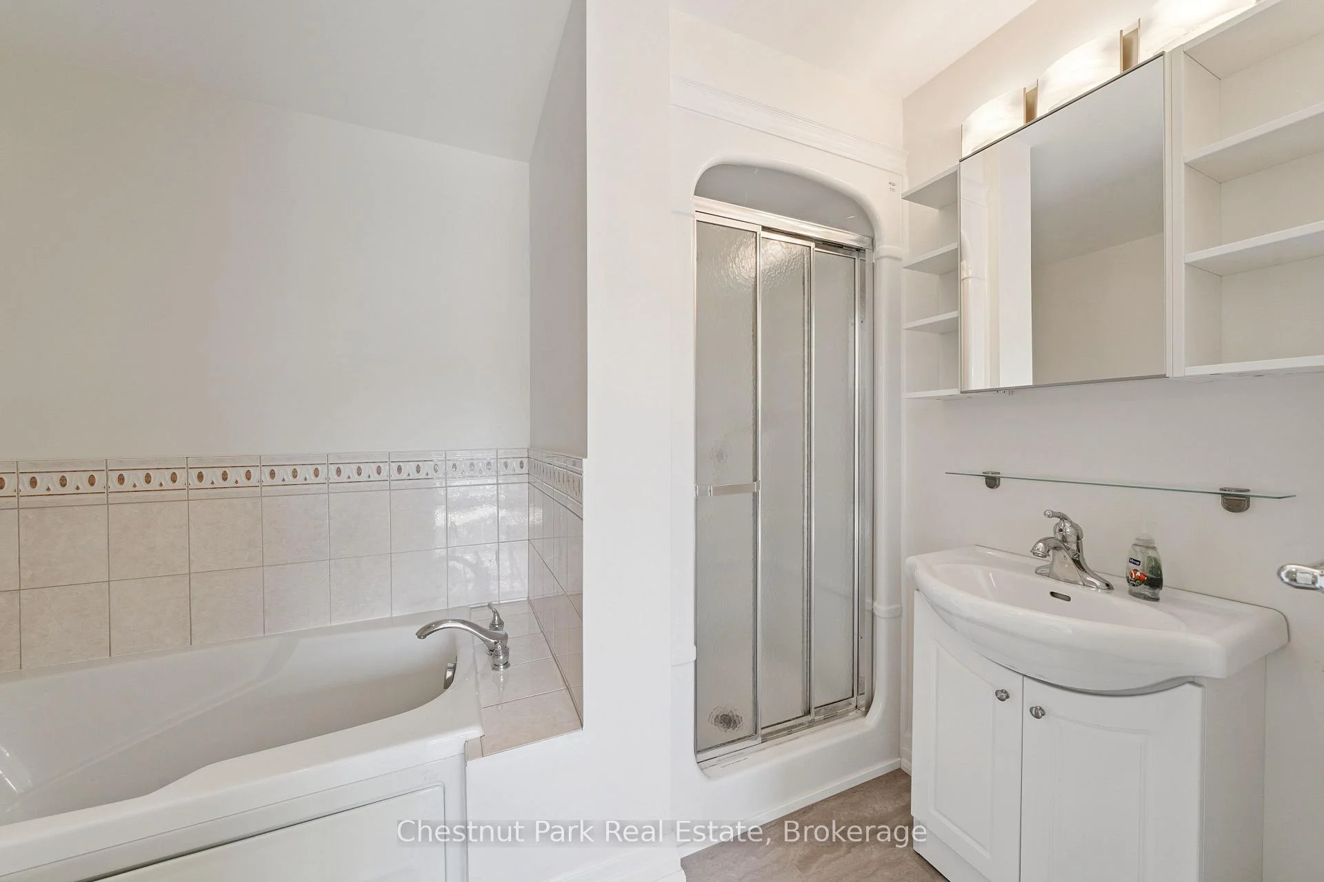 Photo 63 of Unit 601, 110 Steamship Bay Road, Gravenhurst, Muskoka (S) — HOMEH