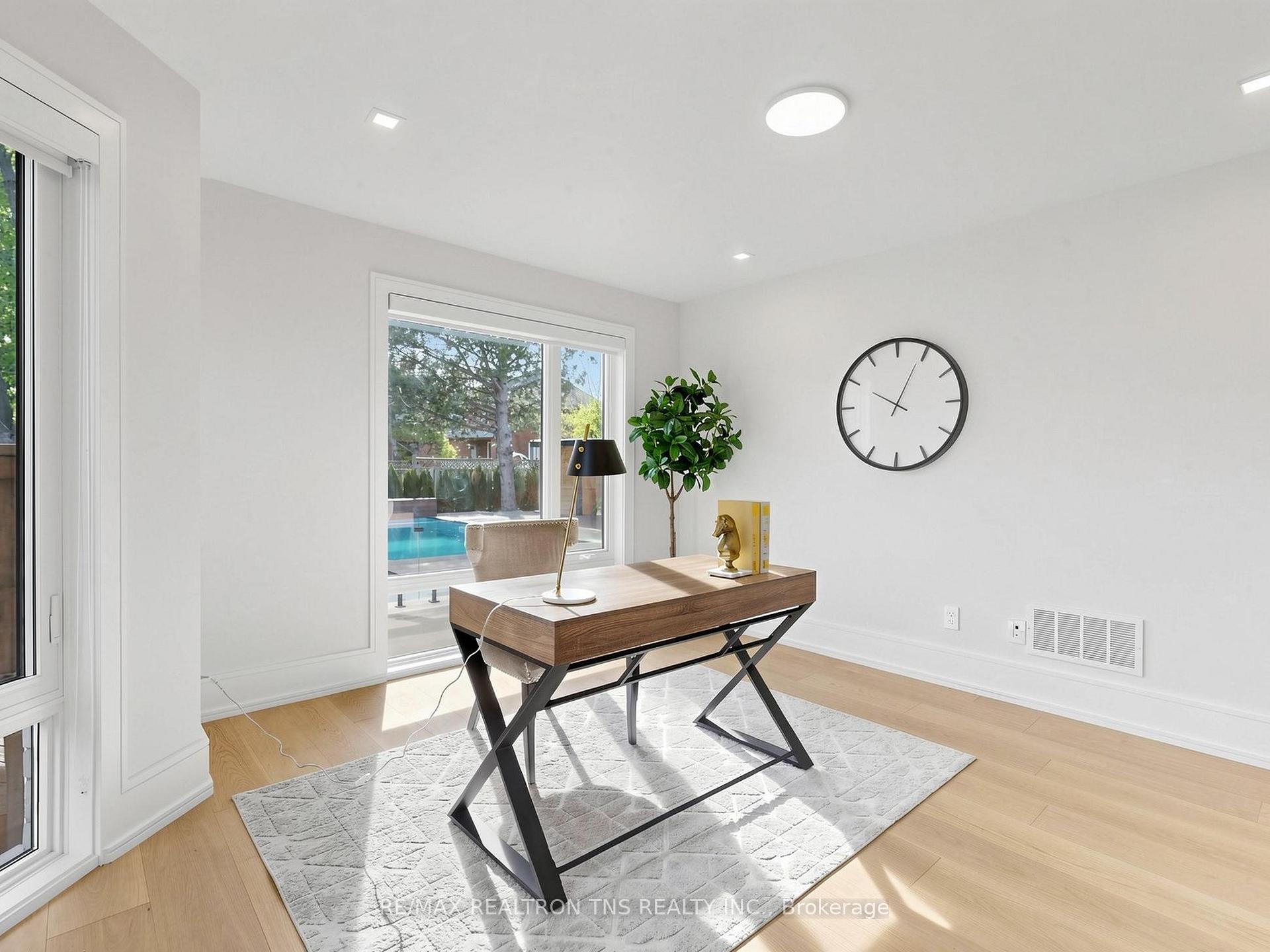 Photo 19 of 2 Eastgate Crescent, Richmond Hill, Bayview Hill — HOMEH