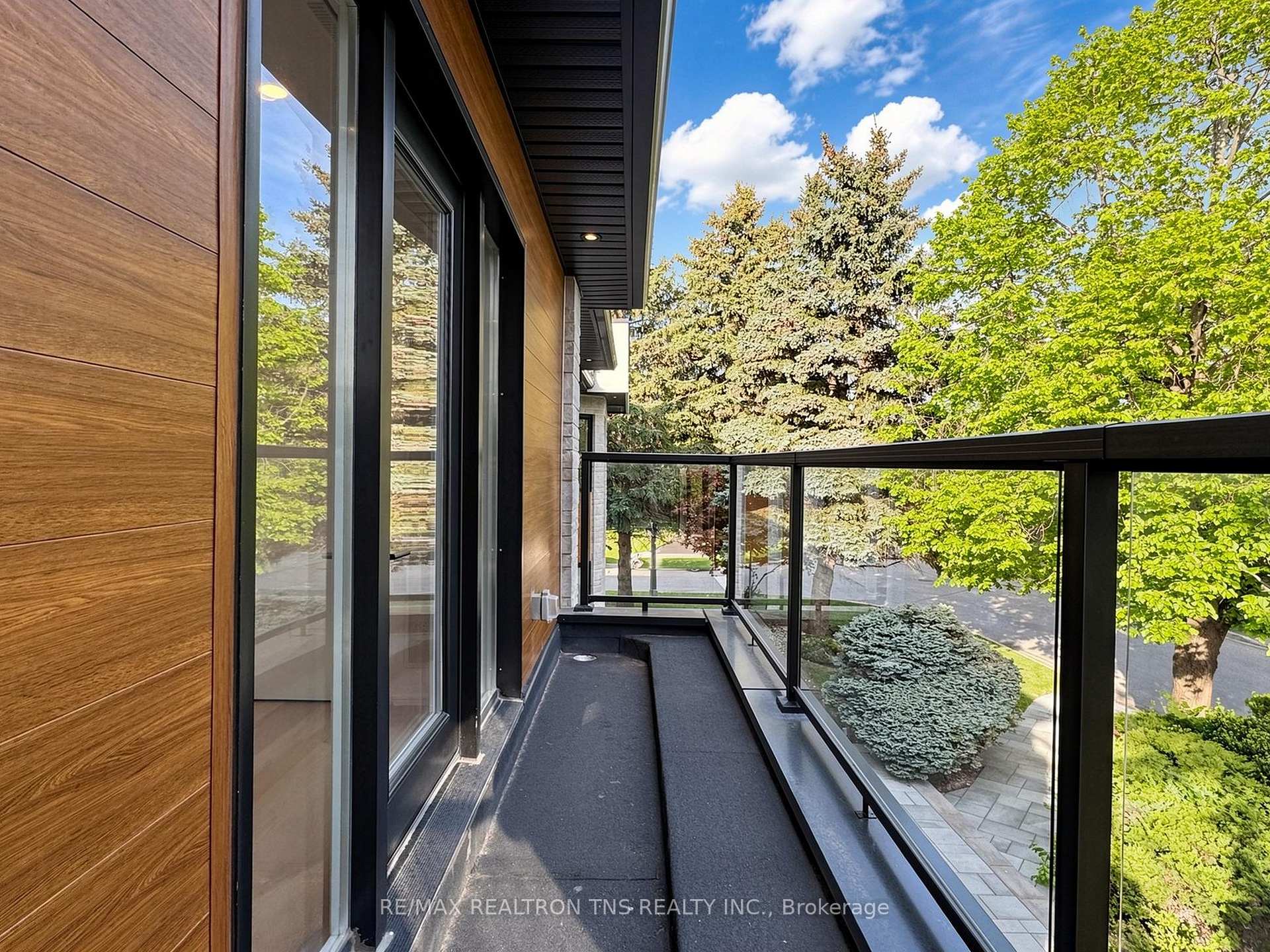 Photo 46 of 2 Eastgate Crescent, Richmond Hill, Bayview Hill — HOMEH