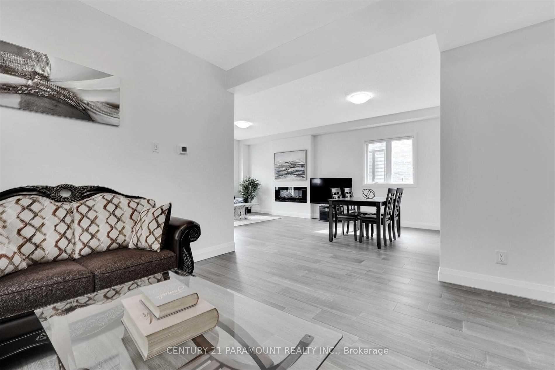 Photo 4 of 2997 Doyle Drive, London, South U — HOMEH