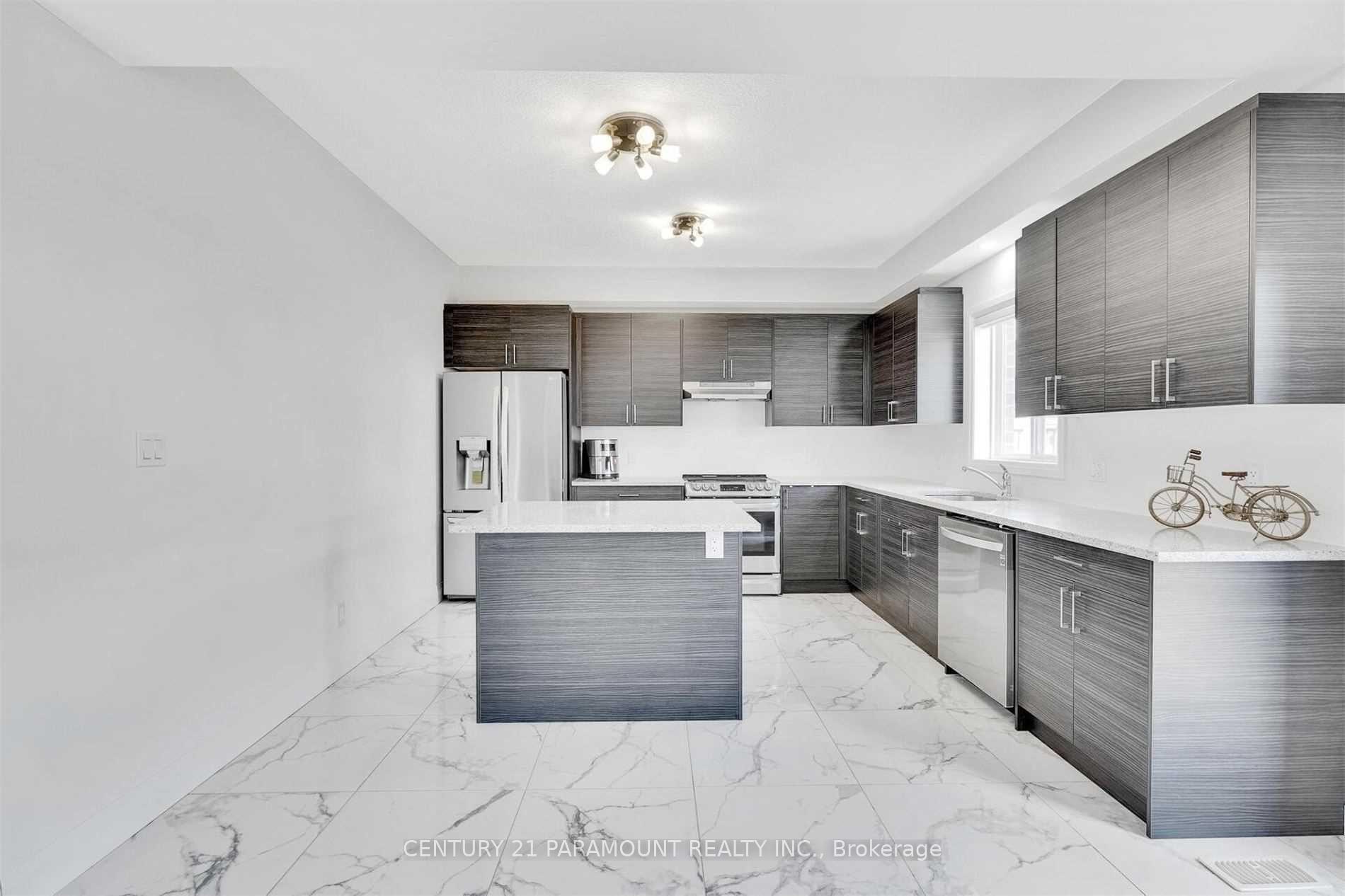 Photo 14 of 2997 Doyle Drive, London, South U — HOMEH