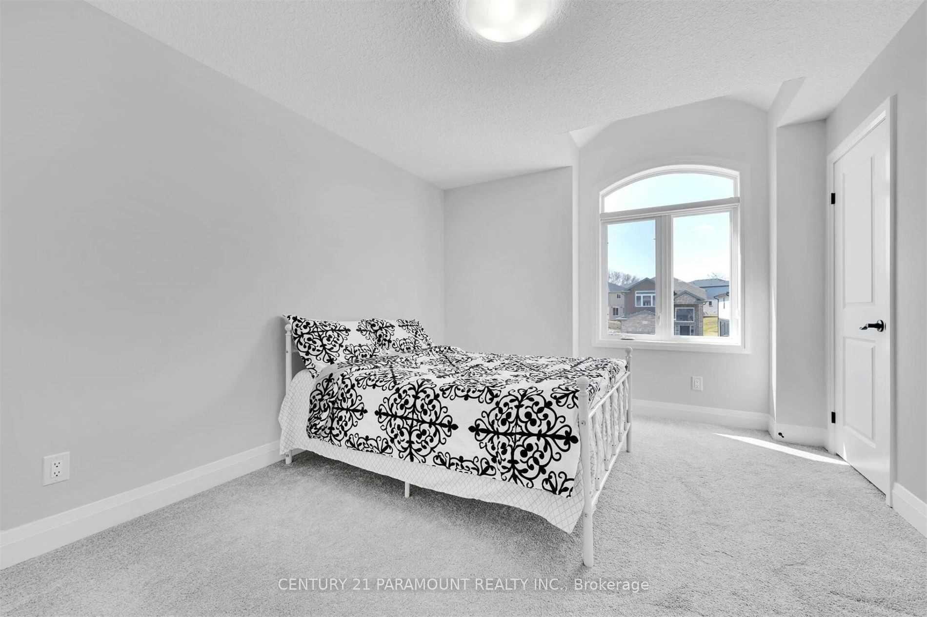 Photo 24 of 2997 Doyle Drive, London, South U — HOMEH