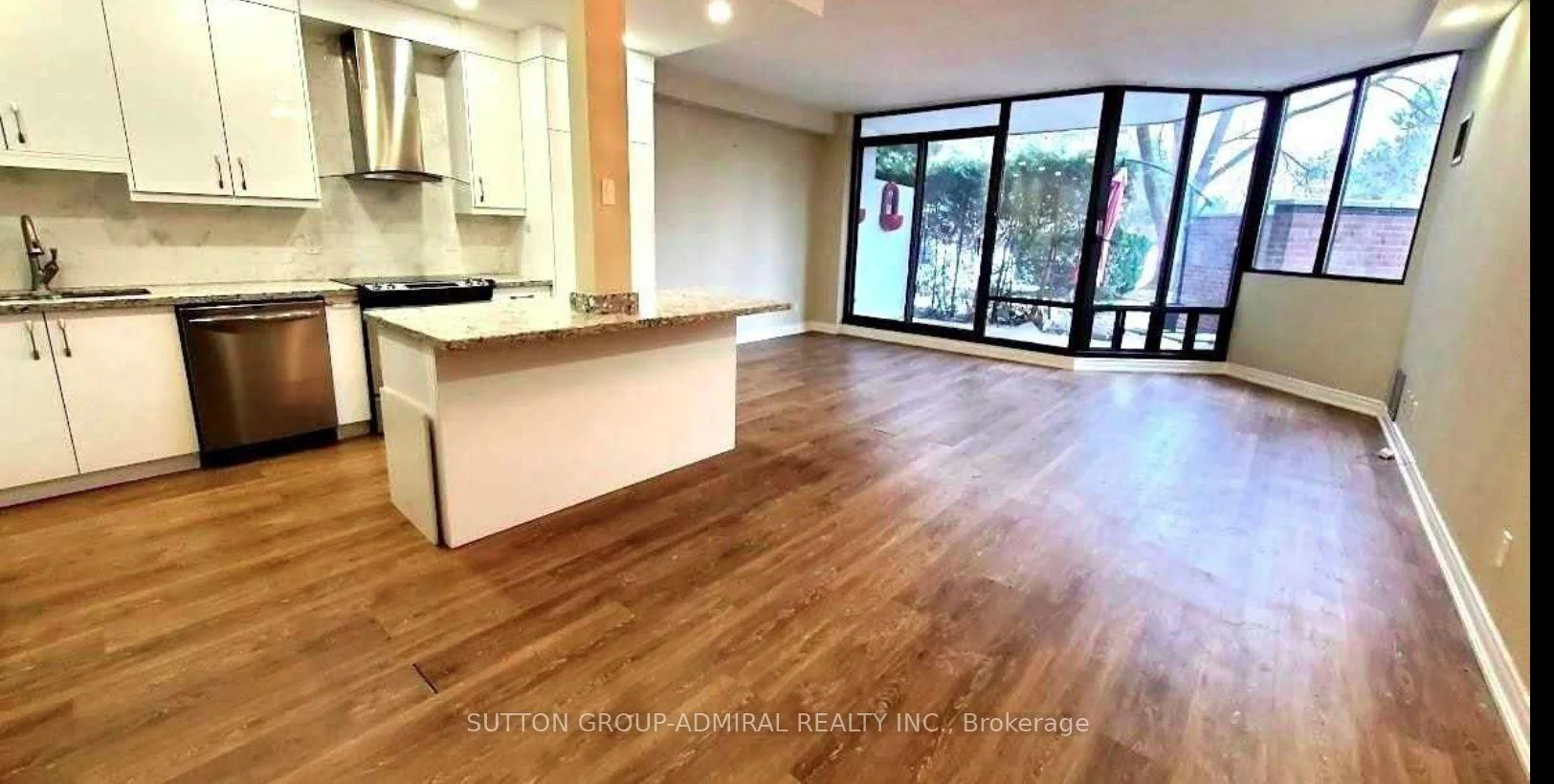 Photo 4 of Unit 105, 40 Baif Boulevard, Richmond Hill, North Richvale — HOMEH