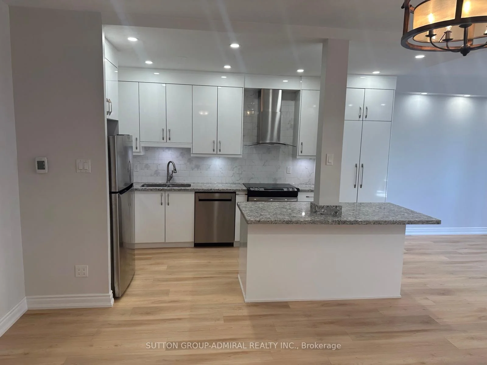 Photo 5 of Unit 105, 40 Baif Boulevard, Richmond Hill, North Richvale — HOMEH