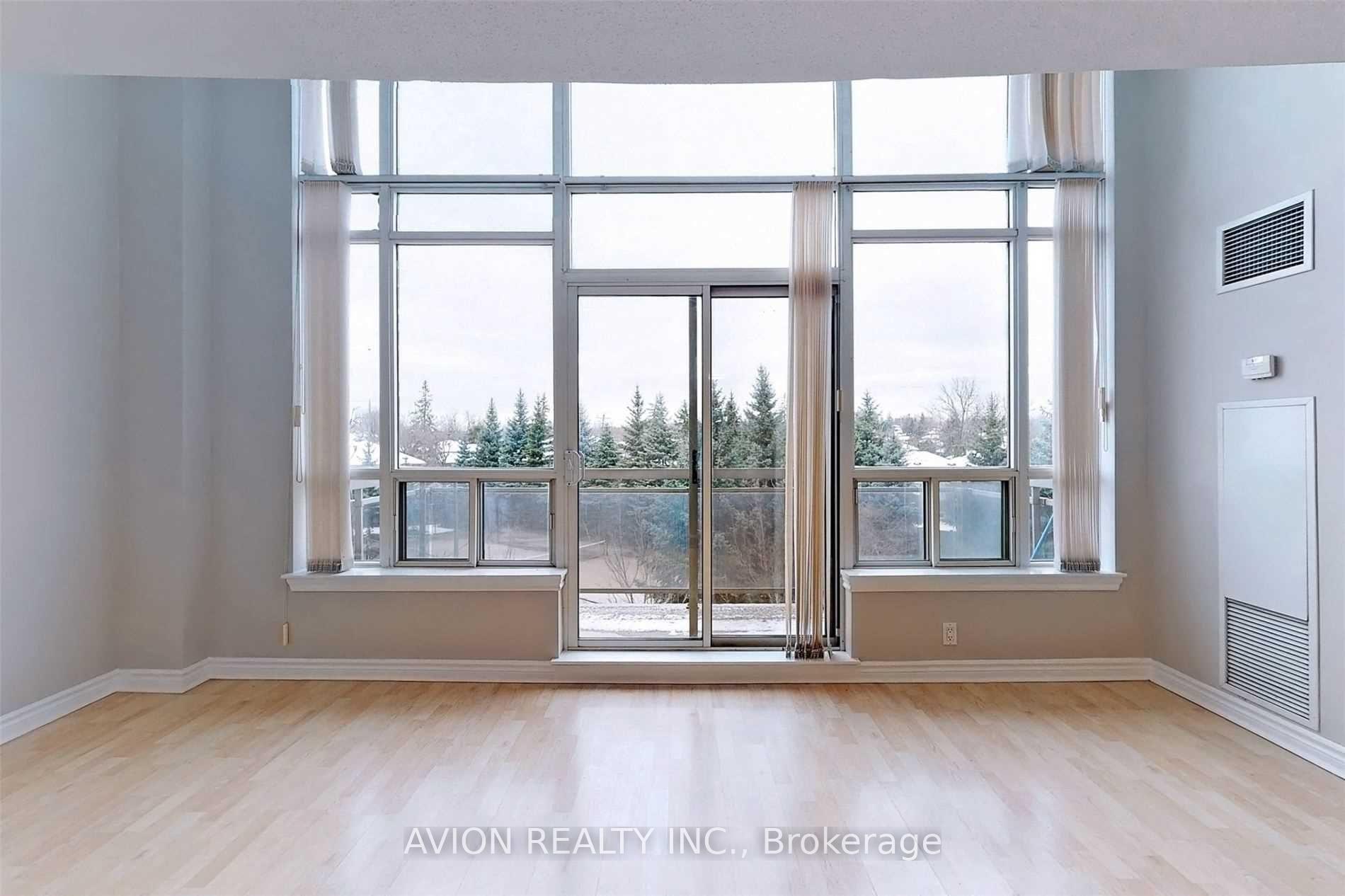 Photo 2 of Unit 320, 1720 Eglinton Avenue E, North York, Victoria Village — HOMEH