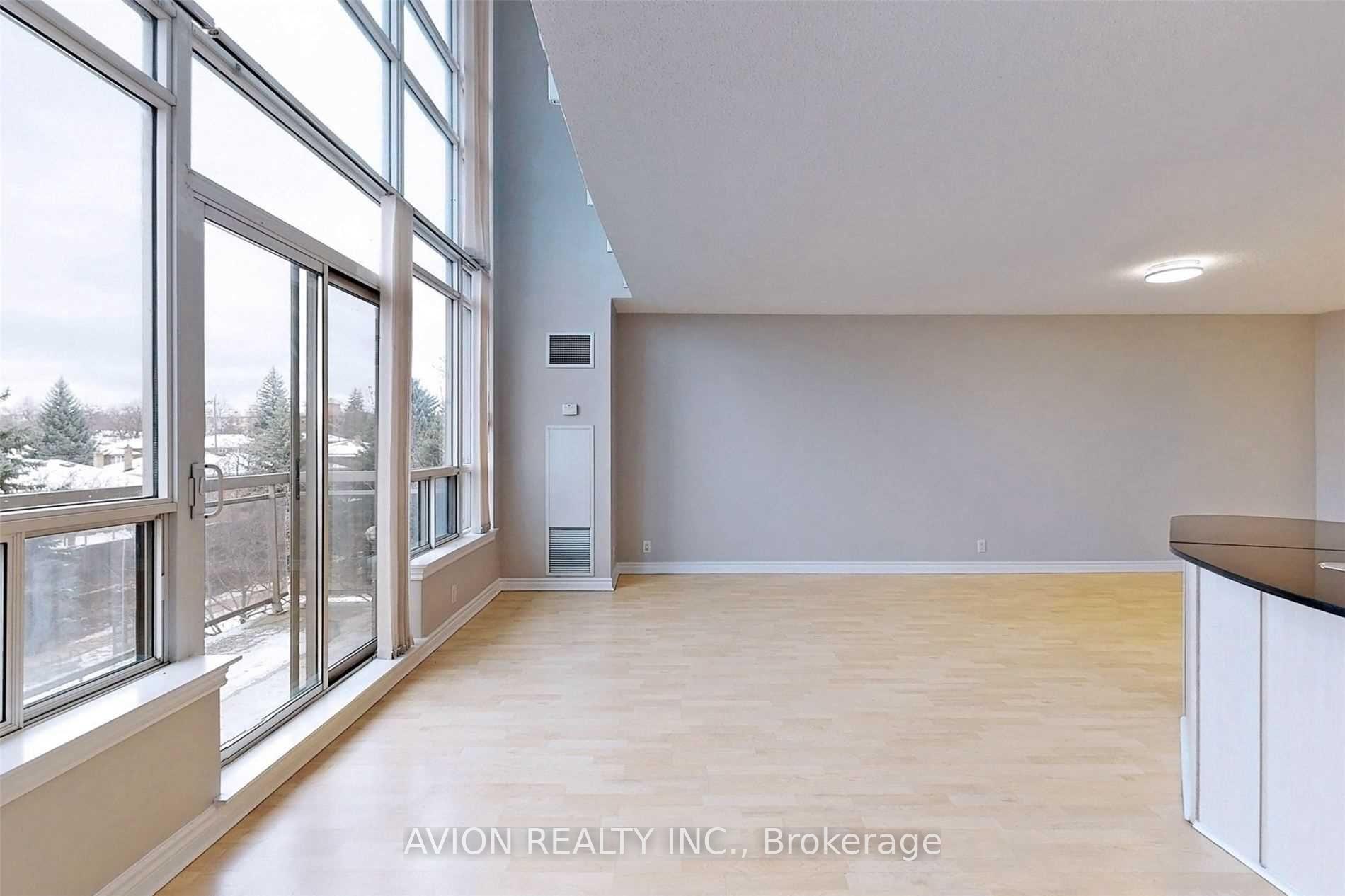 Photo 4 of Unit 320, 1720 Eglinton Avenue E, North York, Victoria Village — HOMEH
