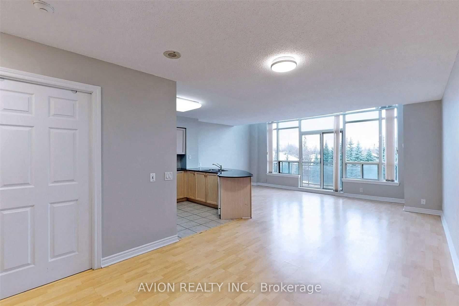 Photo 7 of Unit 320, 1720 Eglinton Avenue E, North York, Victoria Village — HOMEH