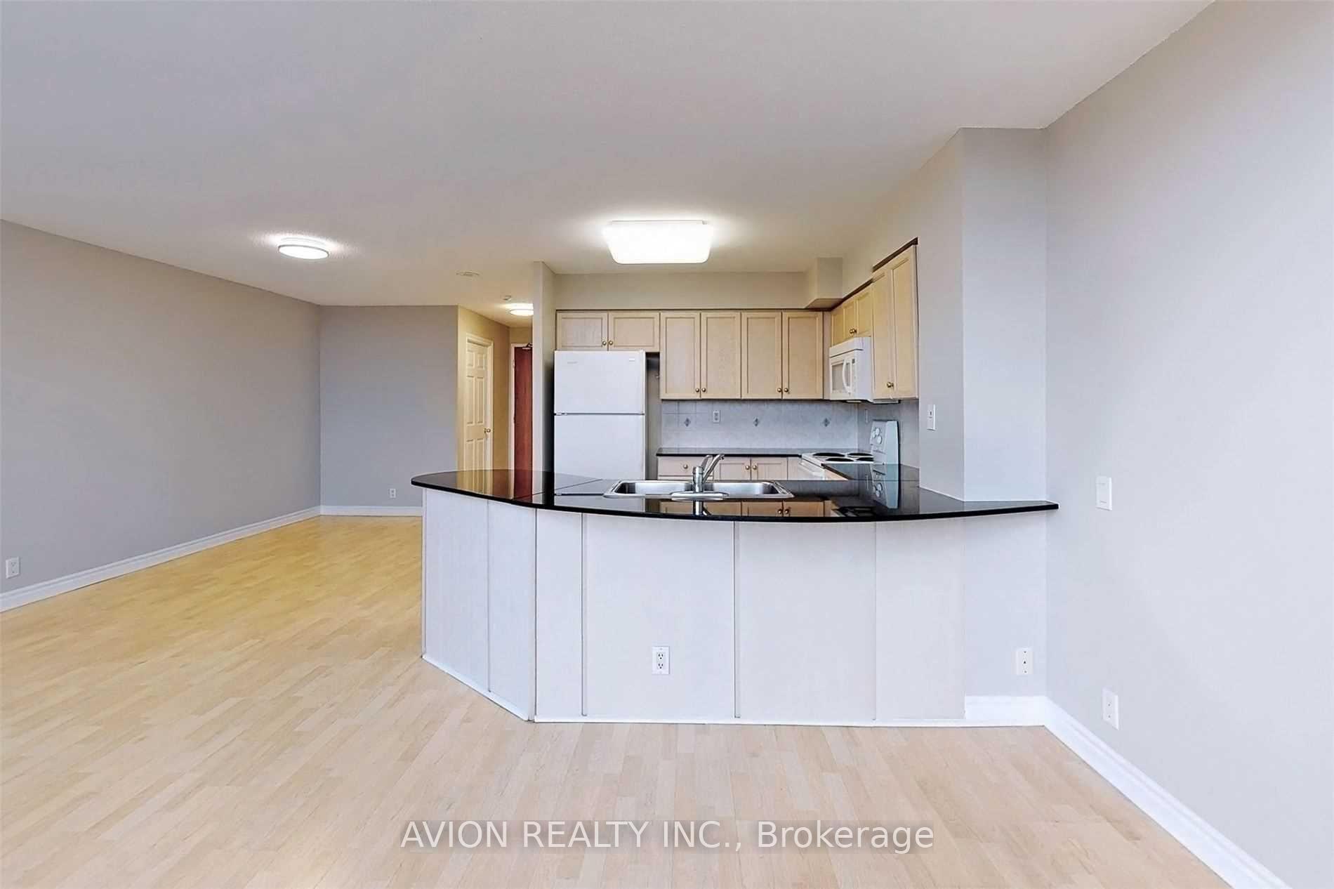 Photo 9 of Unit 320, 1720 Eglinton Avenue E, North York, Victoria Village — HOMEH