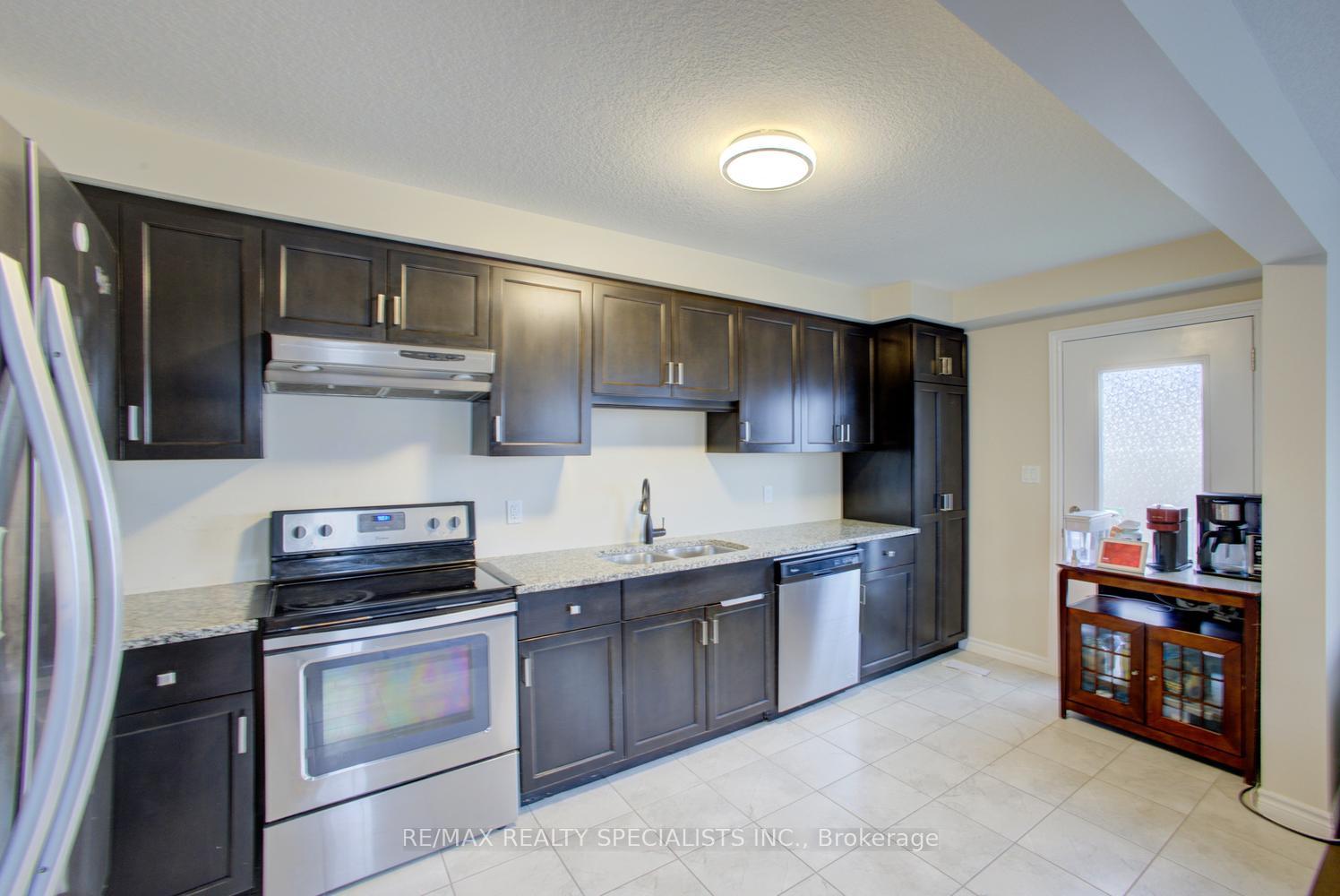 Photo 14 of 58 Jeffrey Drive, Guelph, Grange Road — HOMEH
