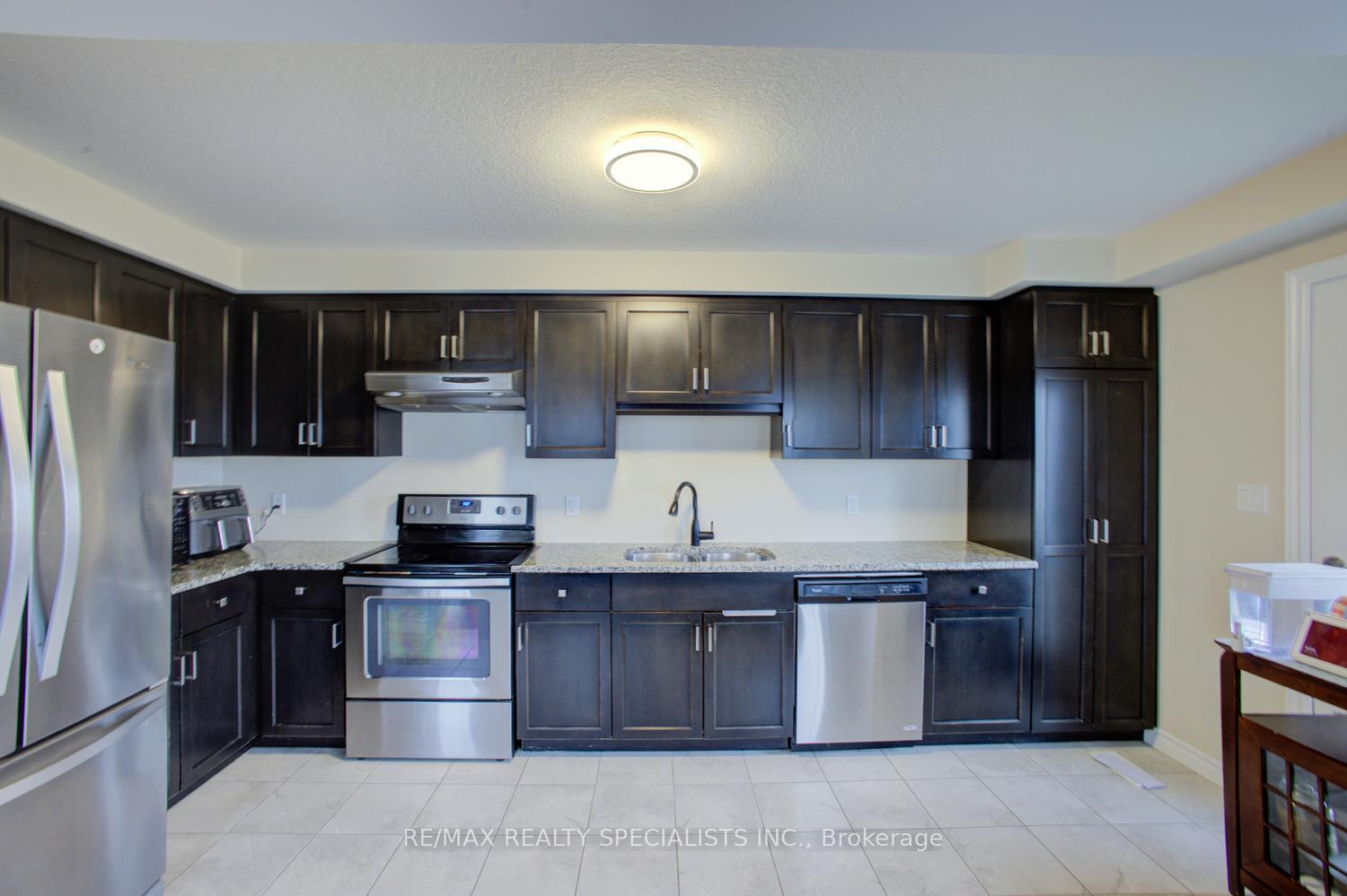Photo 15 of 58 Jeffrey Drive, Guelph, Grange Road — HOMEH
