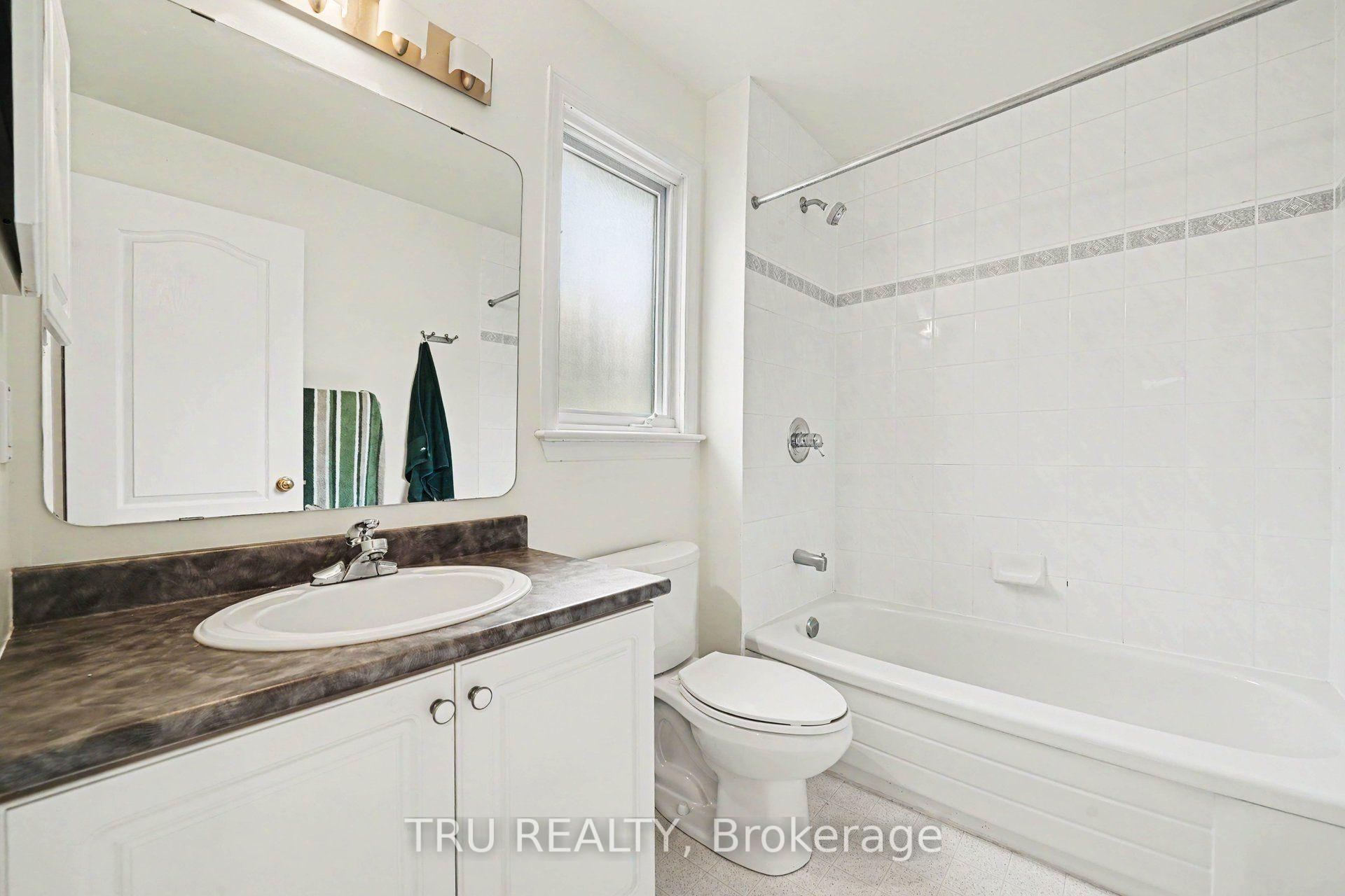 Photo 30 of 4082 Otter Tail Crescent, Ottawa, Riverside South/Gloucester Glen — HOMEH