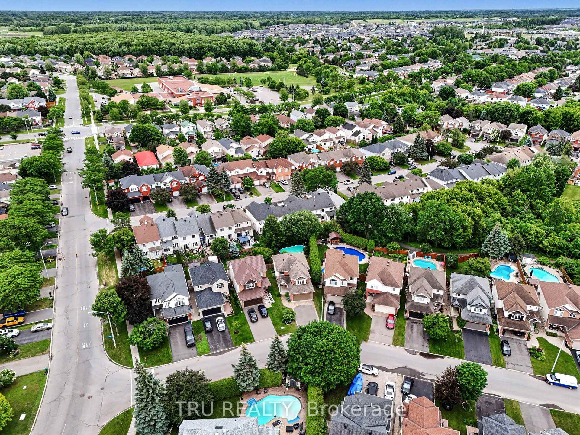 Photo 39 of 4082 Otter Tail Crescent, Ottawa, Riverside South/Gloucester Glen — HOMEH