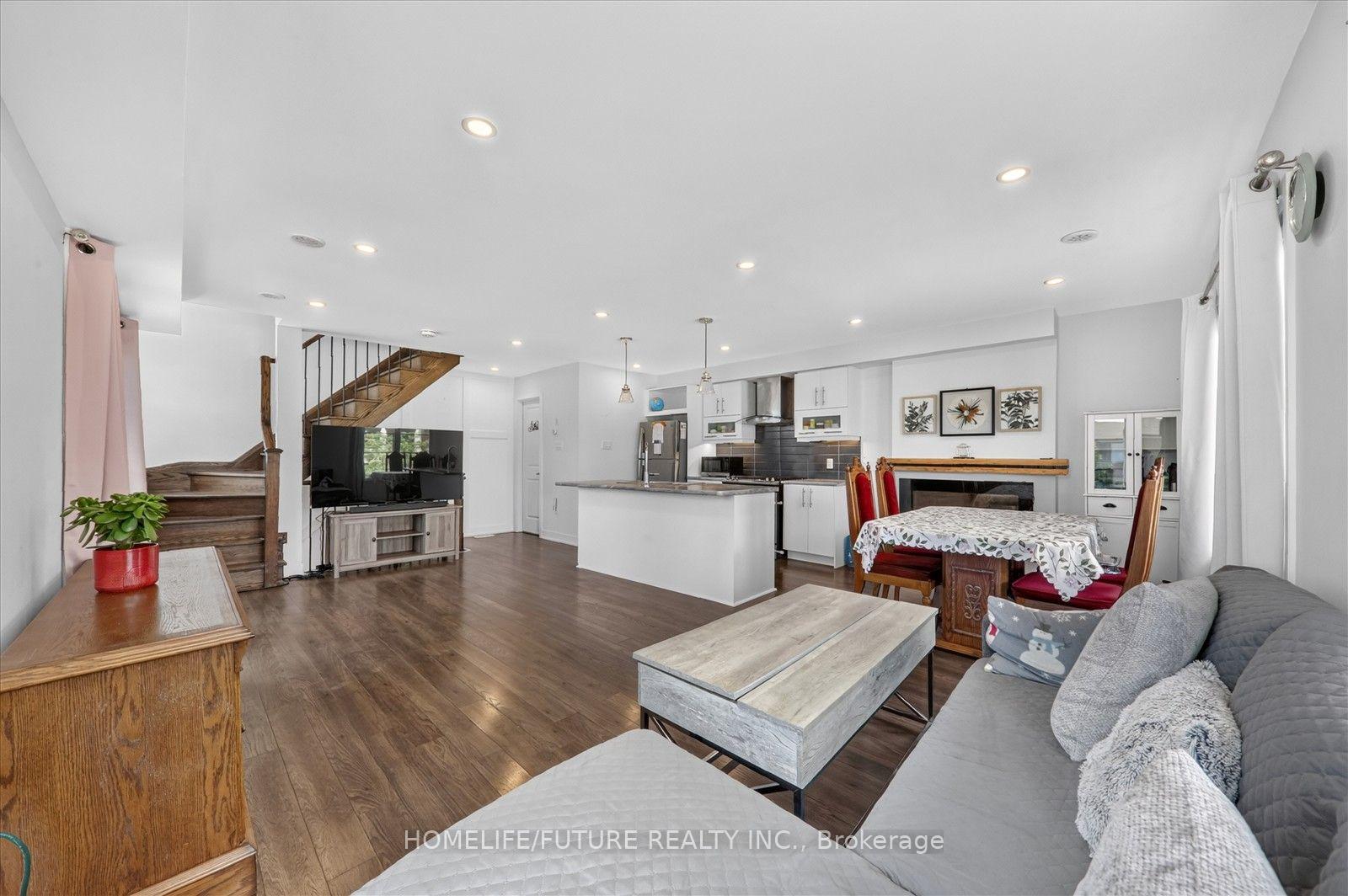 Photo 15 of 46 Pallock Hill Way, Whitby, Pringle Creek — HOMEH