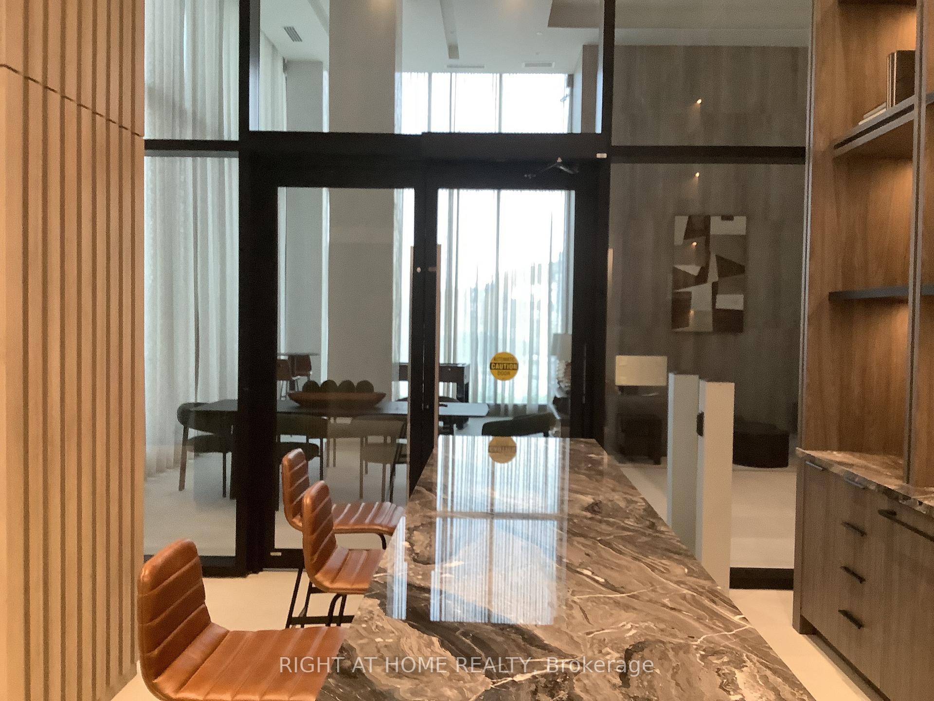 Photo 21 of Unit 1704, 10 Flavelle Trail, Vaughan, Steeles West Industrial — HOMEH