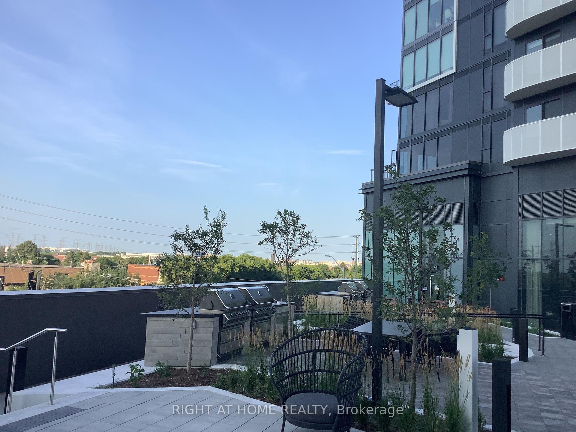 Photo 26 of Unit 1704, 10 Flavelle Trail, Vaughan, Steeles West Industrial — HOMEH